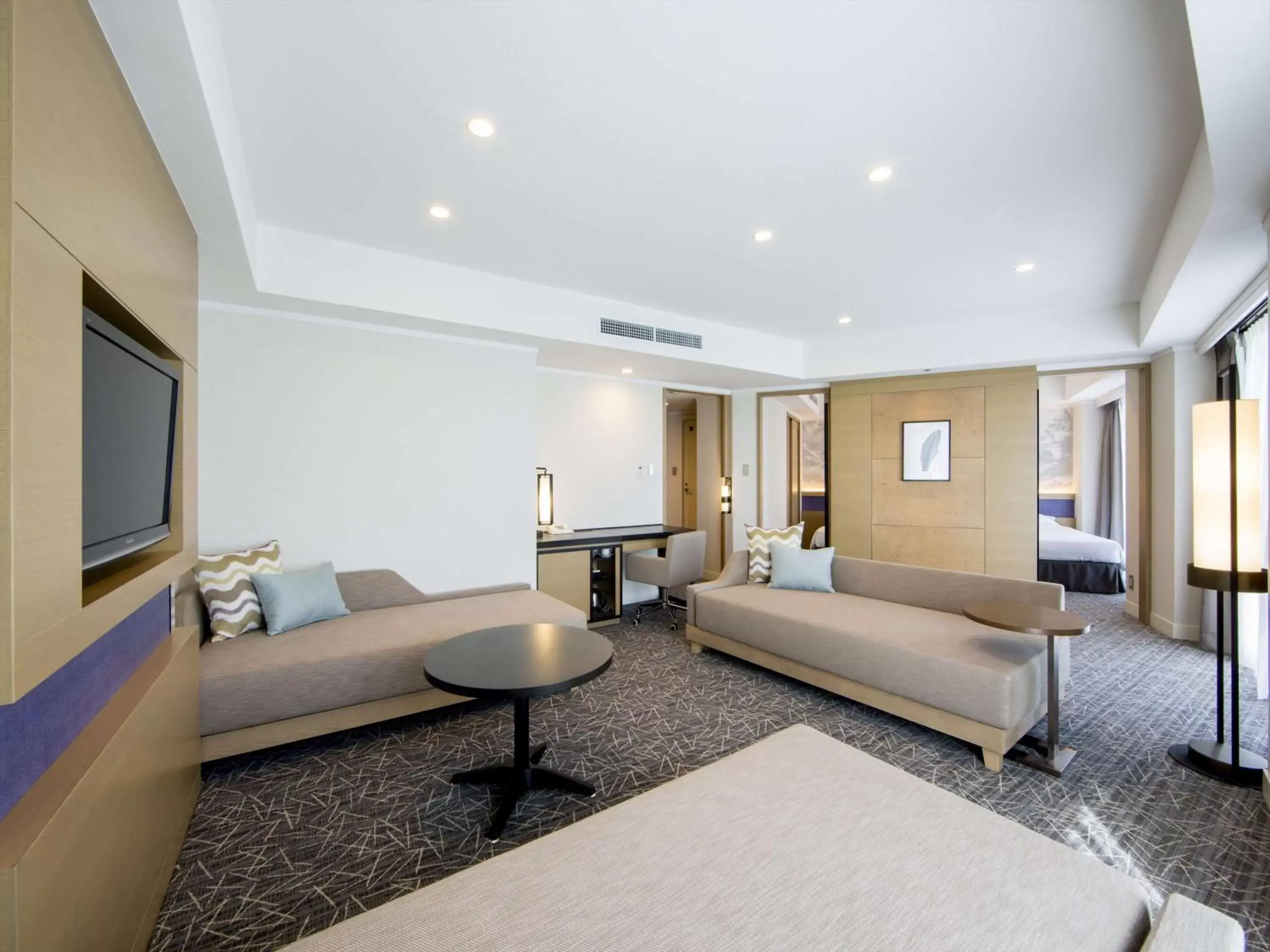 Bedroom, Seating Area in Hilton Odawara Resort & Spa