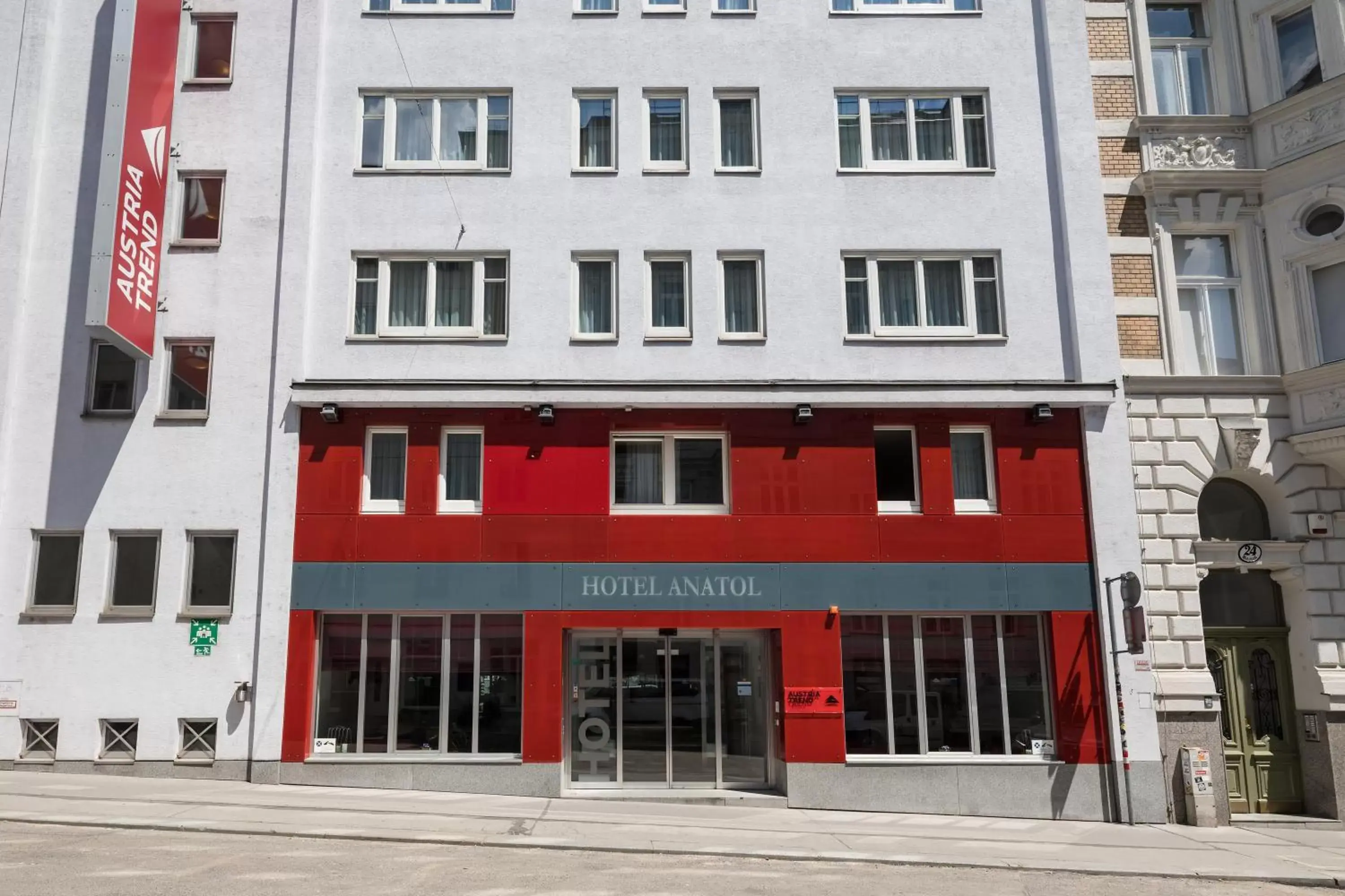 Property Building in Austria Trend Hotel Anatol Wien