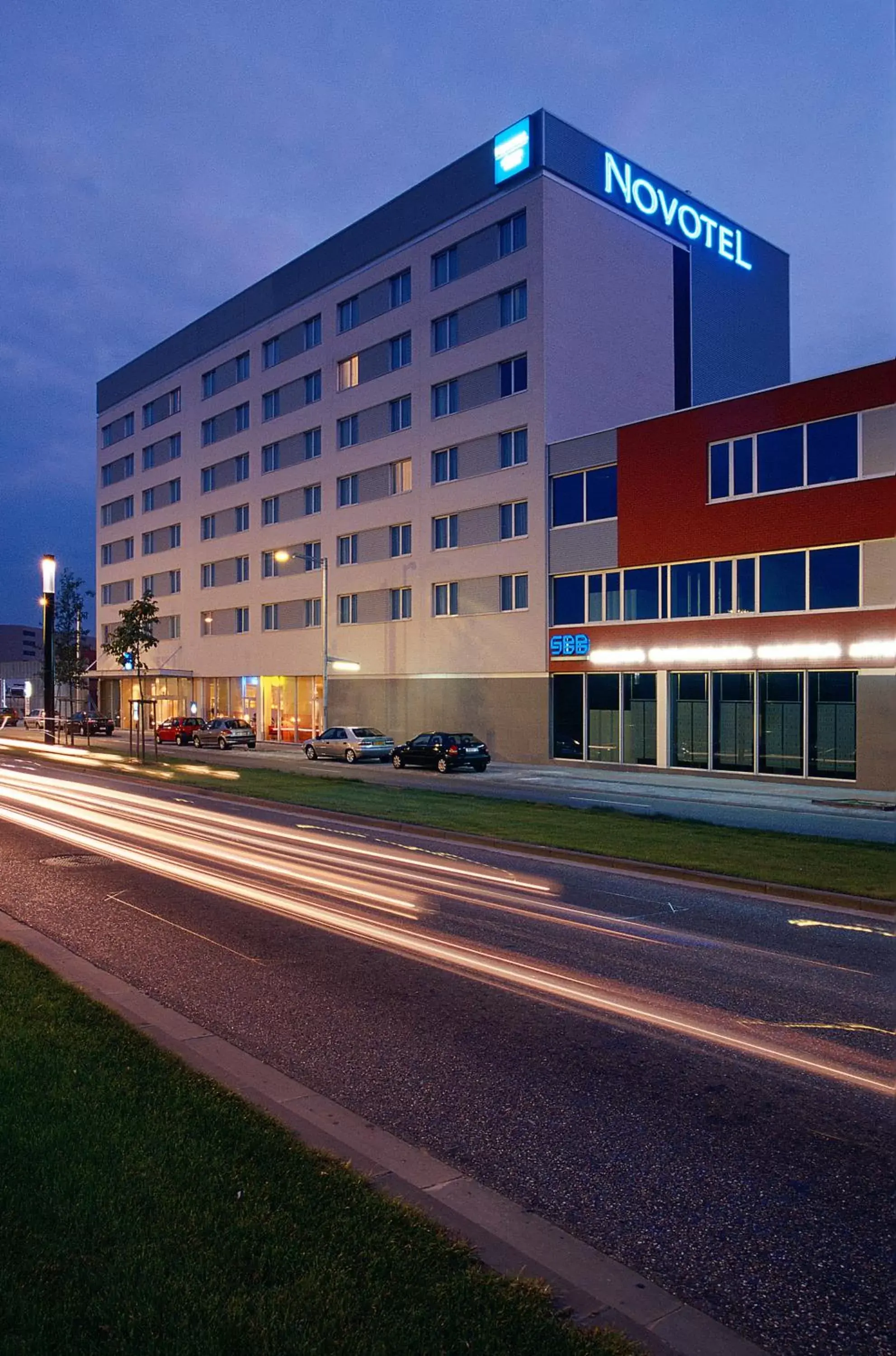 Facade/entrance, Property Building in Novotel Leuven Centrum