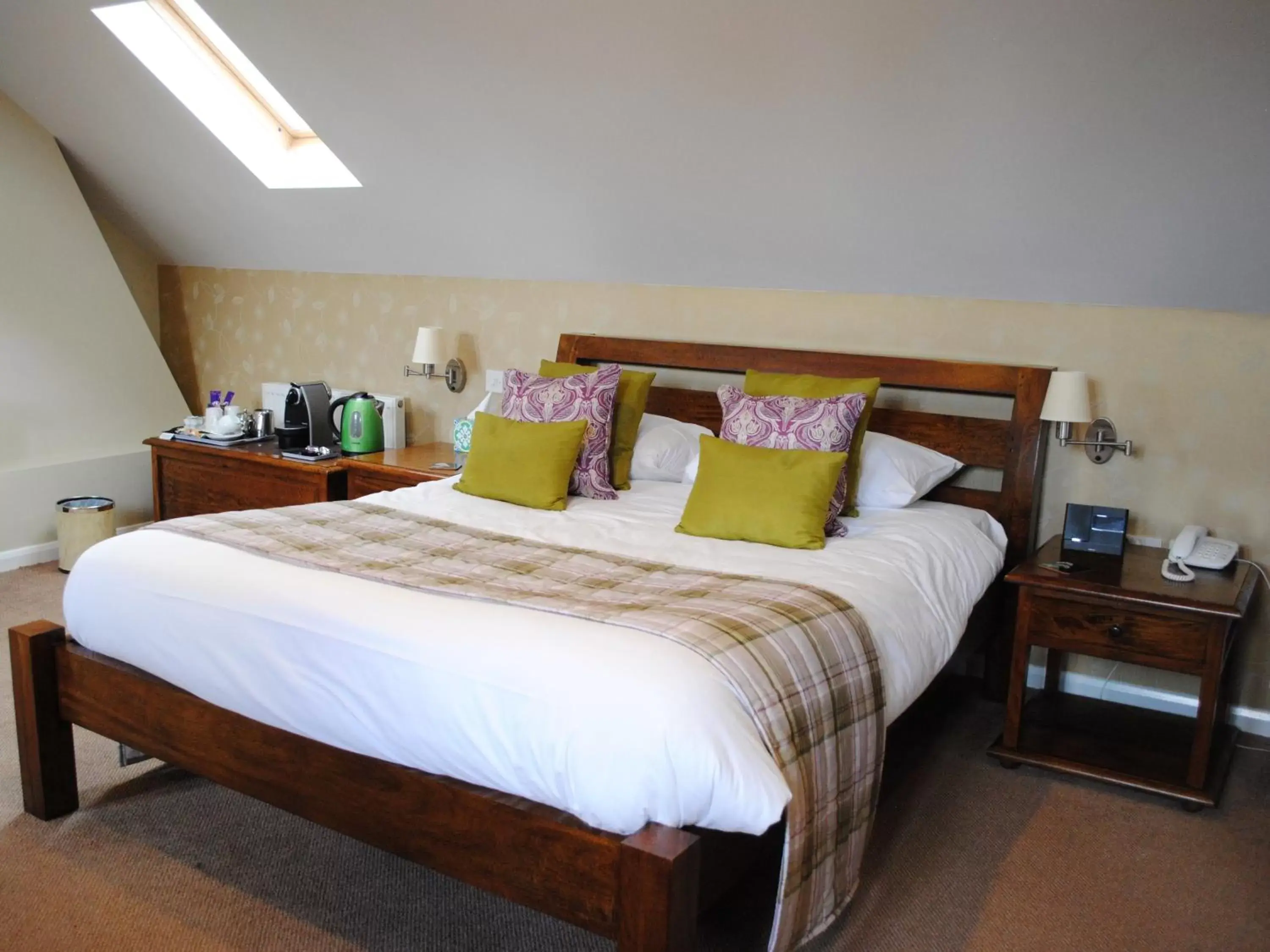 Deluxe Suite in Marsham Arms Inn