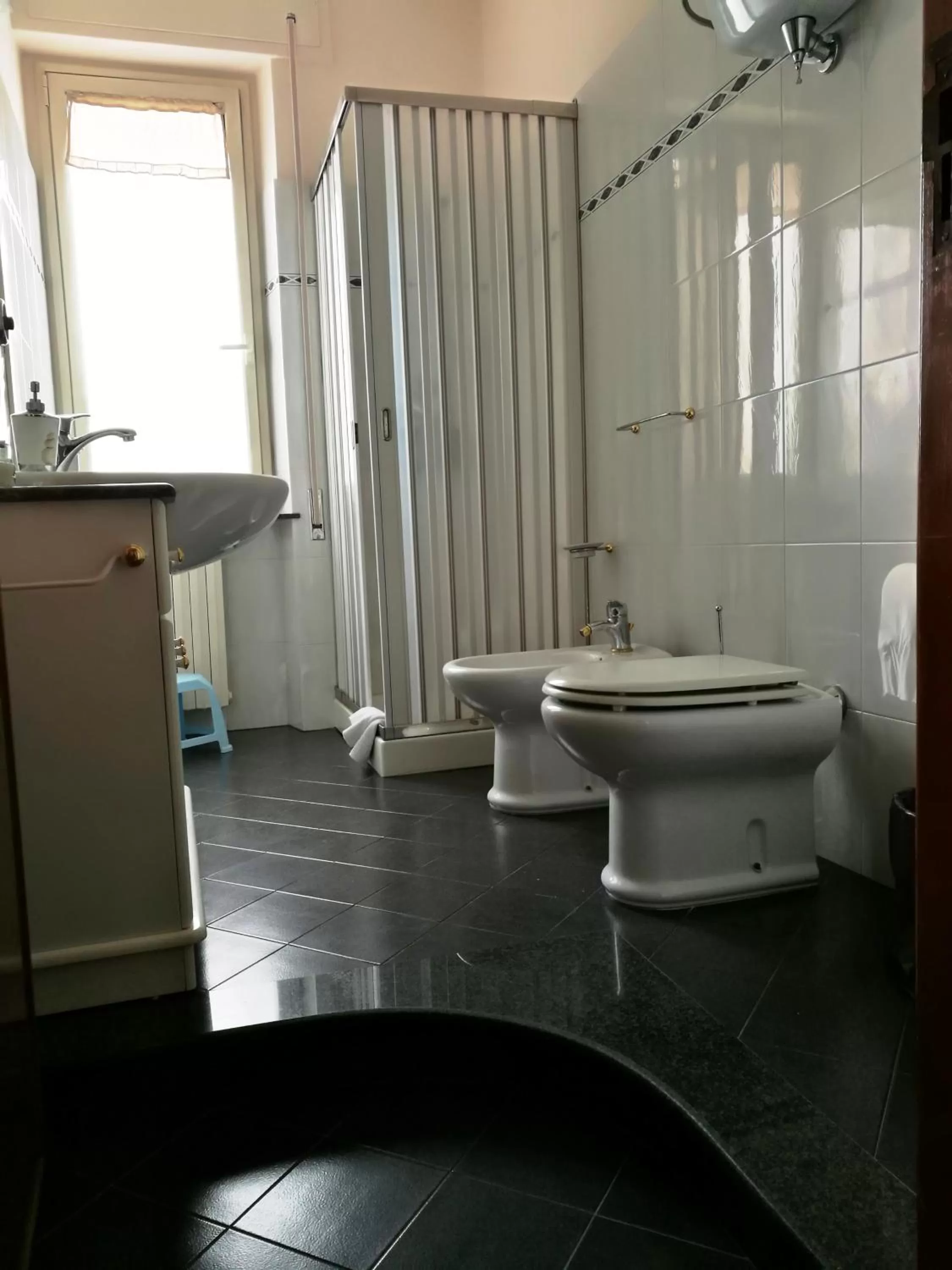 Bathroom in Donna Melina