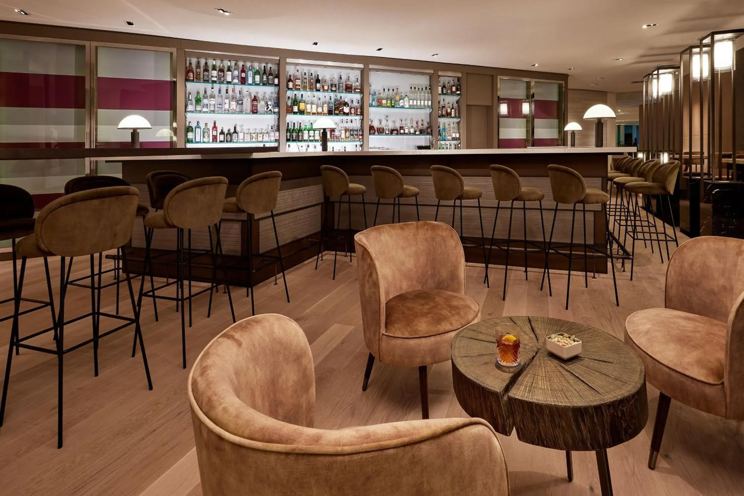 Restaurant/places to eat, Lounge/Bar in The Westin Grand Frankfurt