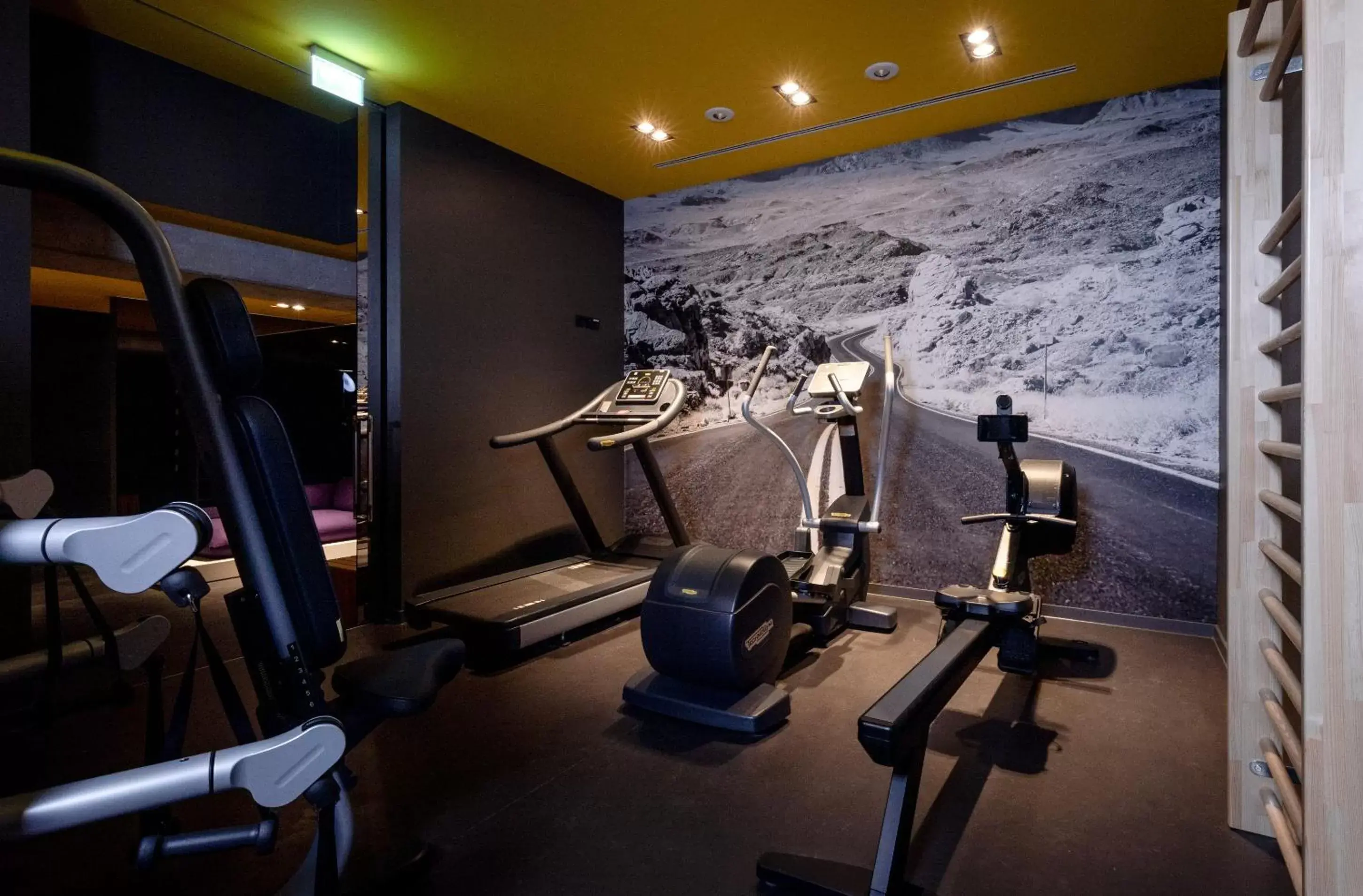 Fitness centre/facilities, Fitness Center/Facilities in KPM Hotel & Residences