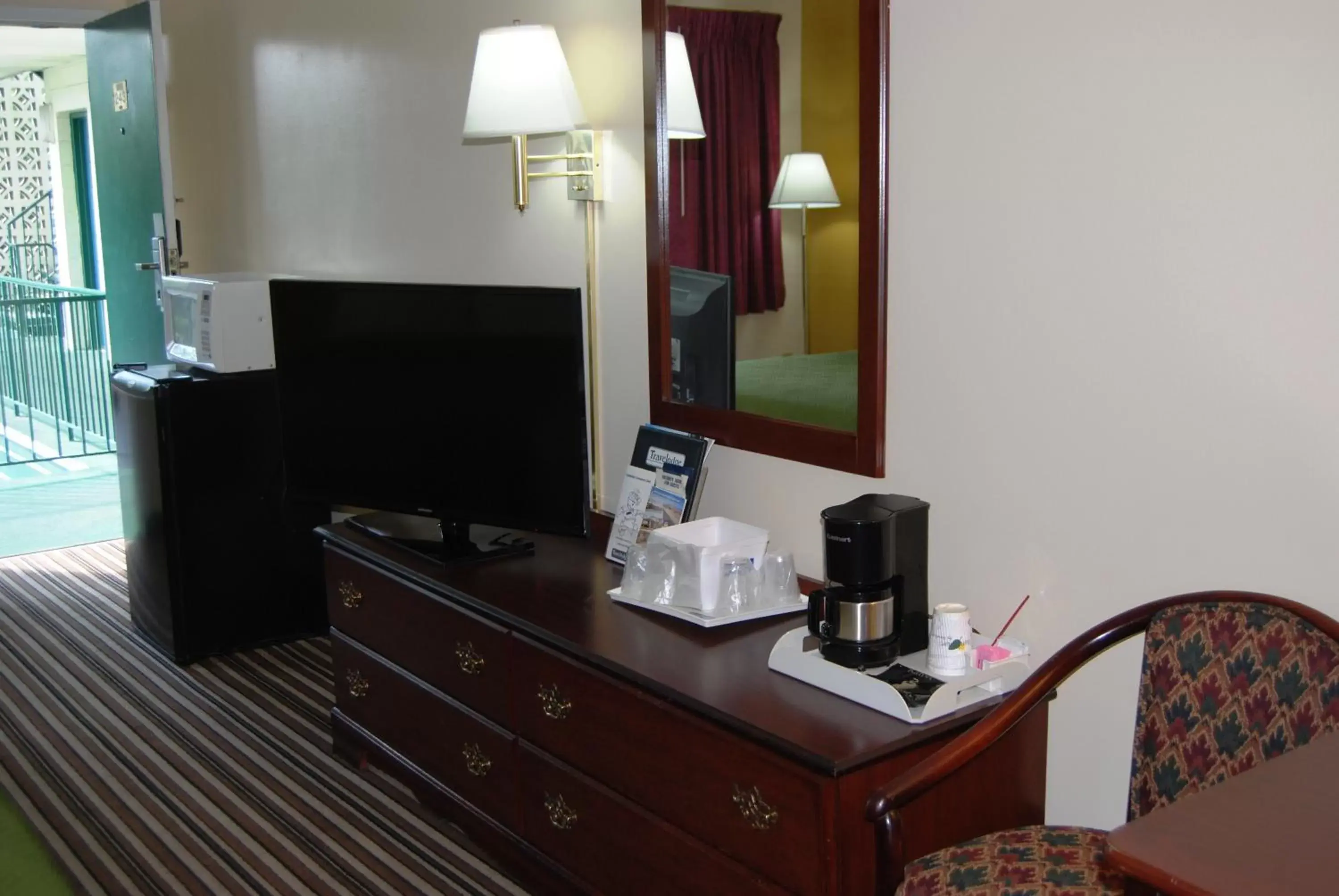 TV/Entertainment Center in Travelodge by Wyndham Chambersburg