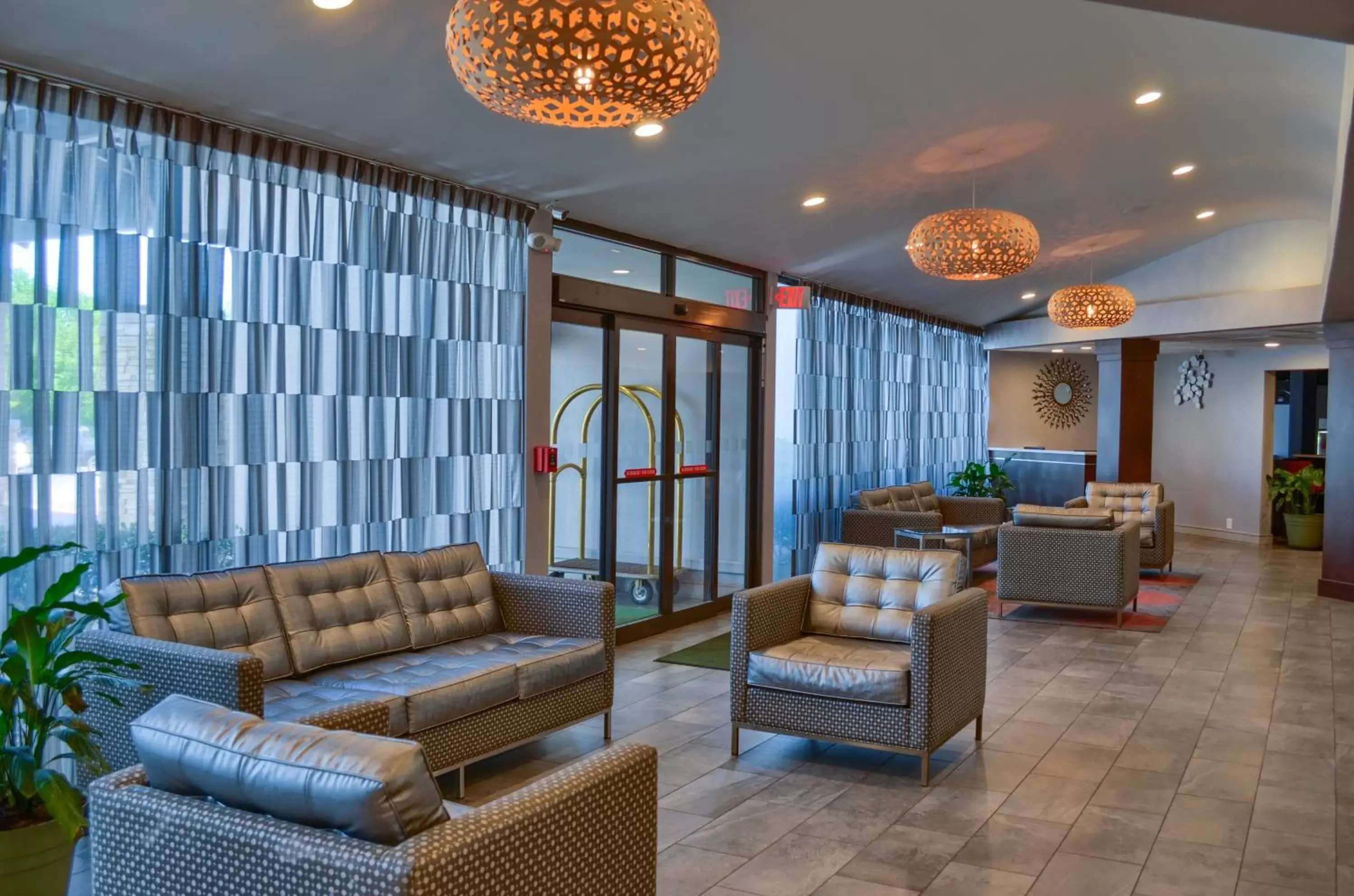 Property building in Holiday Inn Mobile West I-10 by IHG Property building in Holiday Inn Mobile West I-10 by IHG