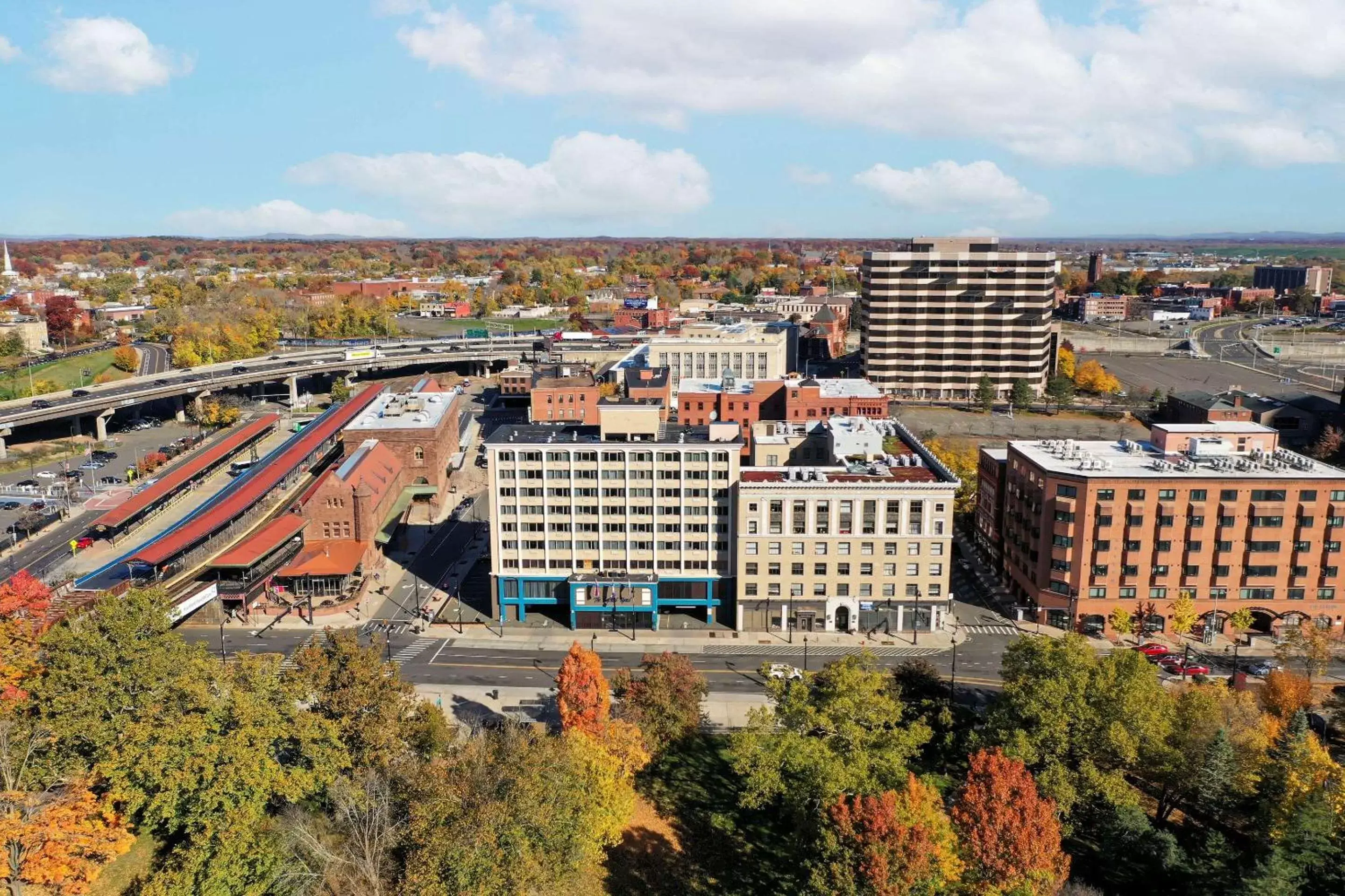 Property building, Bird's-eye View in The Capitol Hotel, Ascend Hotel Collection