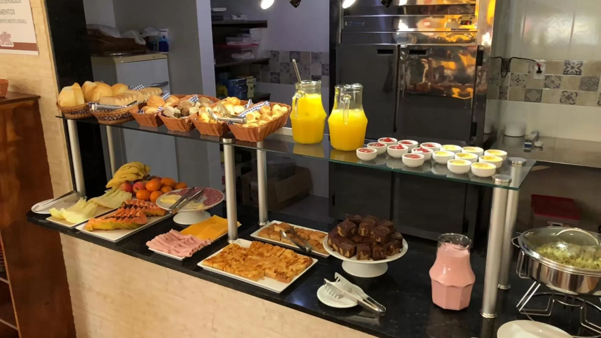 Breakfast, Food in Pousada Ilha da Magia