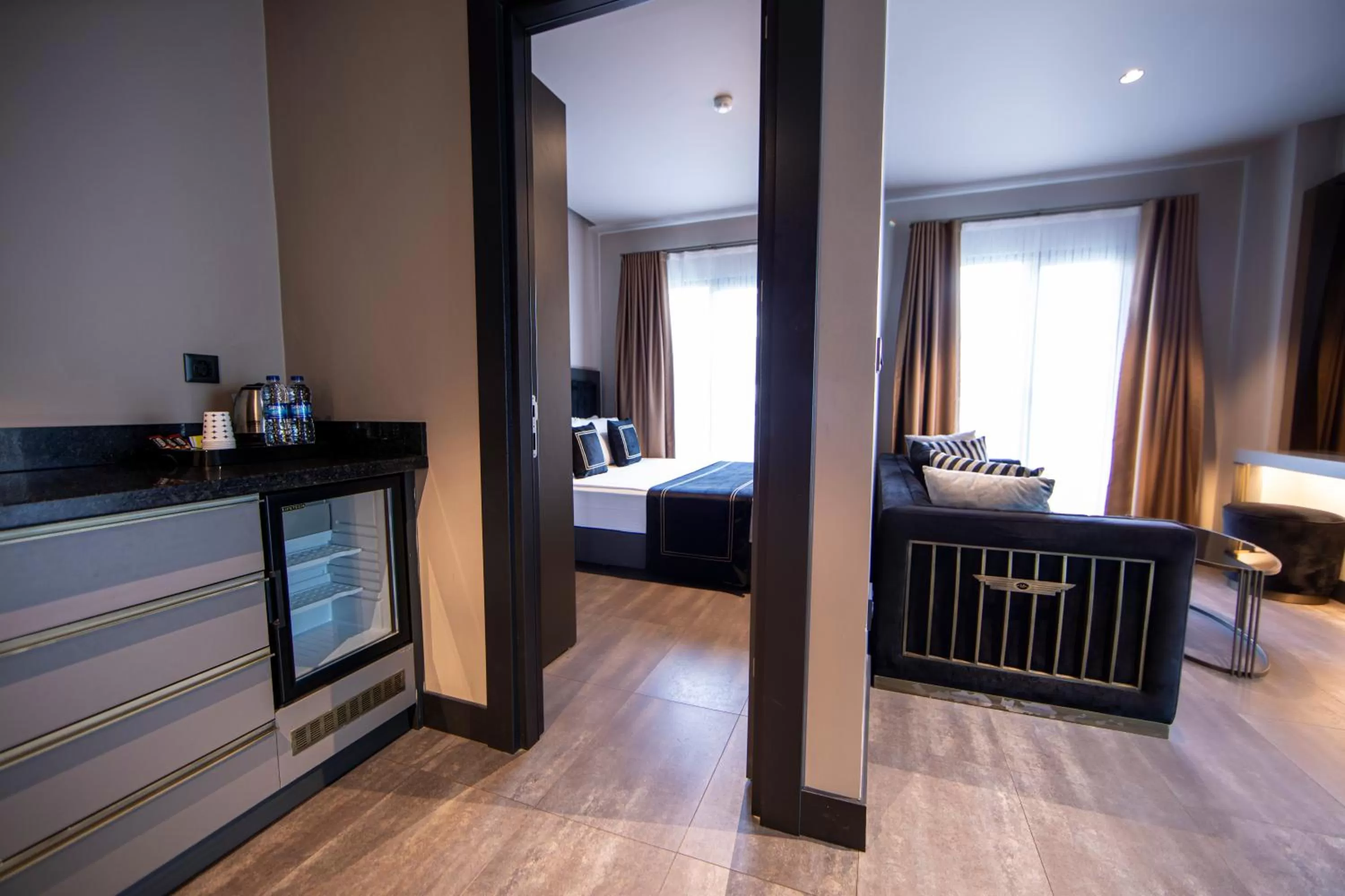 View (from property/room), Bed in MENALO HOTEL PREMIUM ISTANBUL AIRPORT