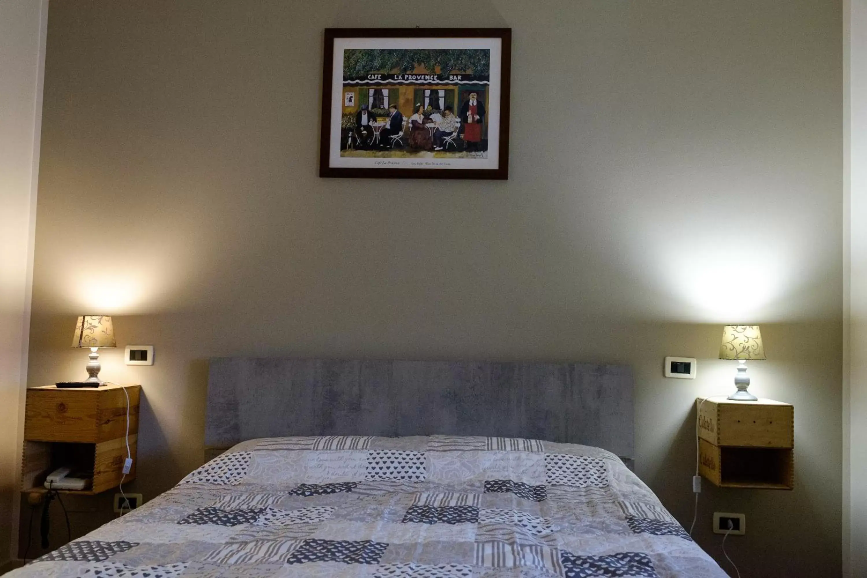 Bed in Ristorante Albergo Corona
