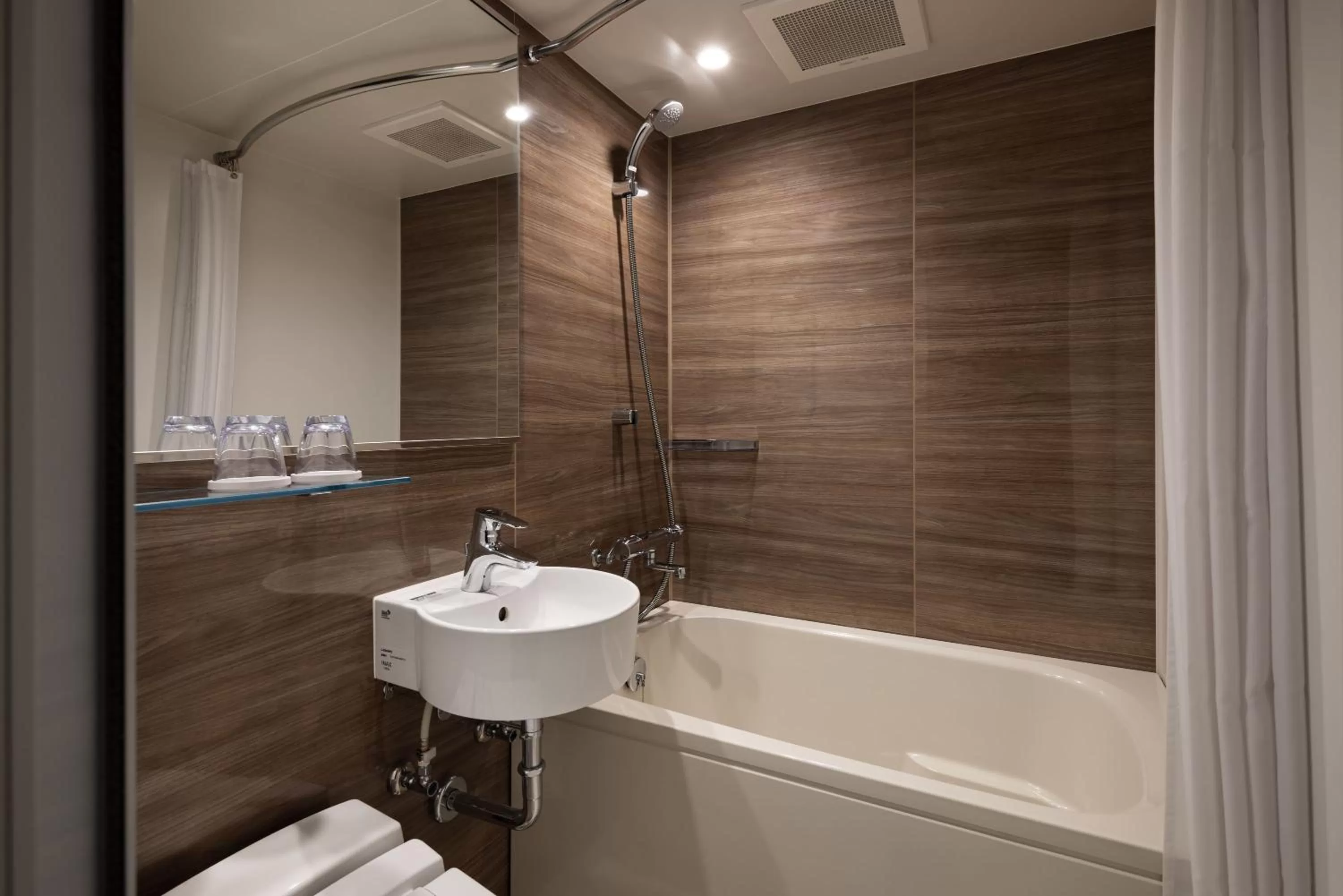 Bathroom in the b namba-kuromon