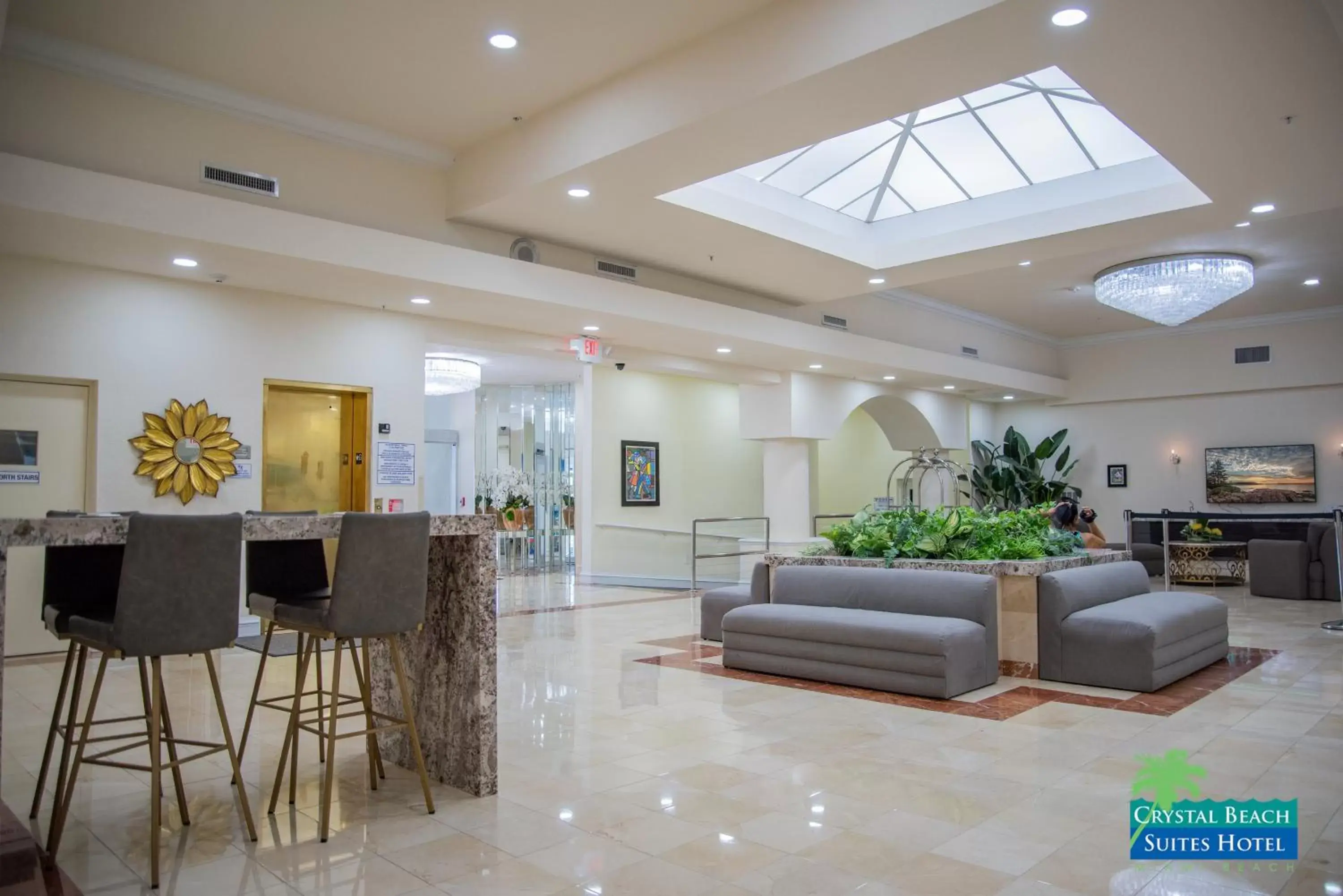 Lobby or reception, Lobby/Reception in Crystal Beach Suites Oceanfront Hotel