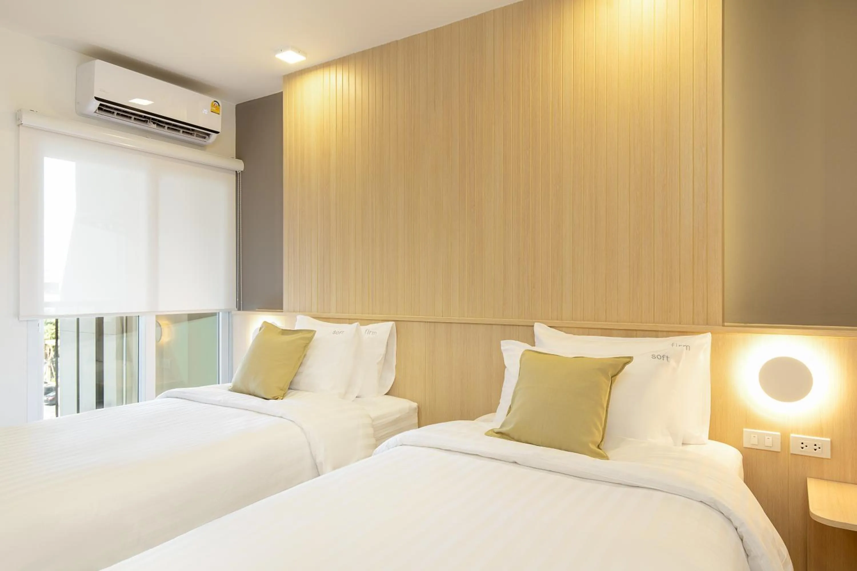 Bed in Diya Hotel Bangkok