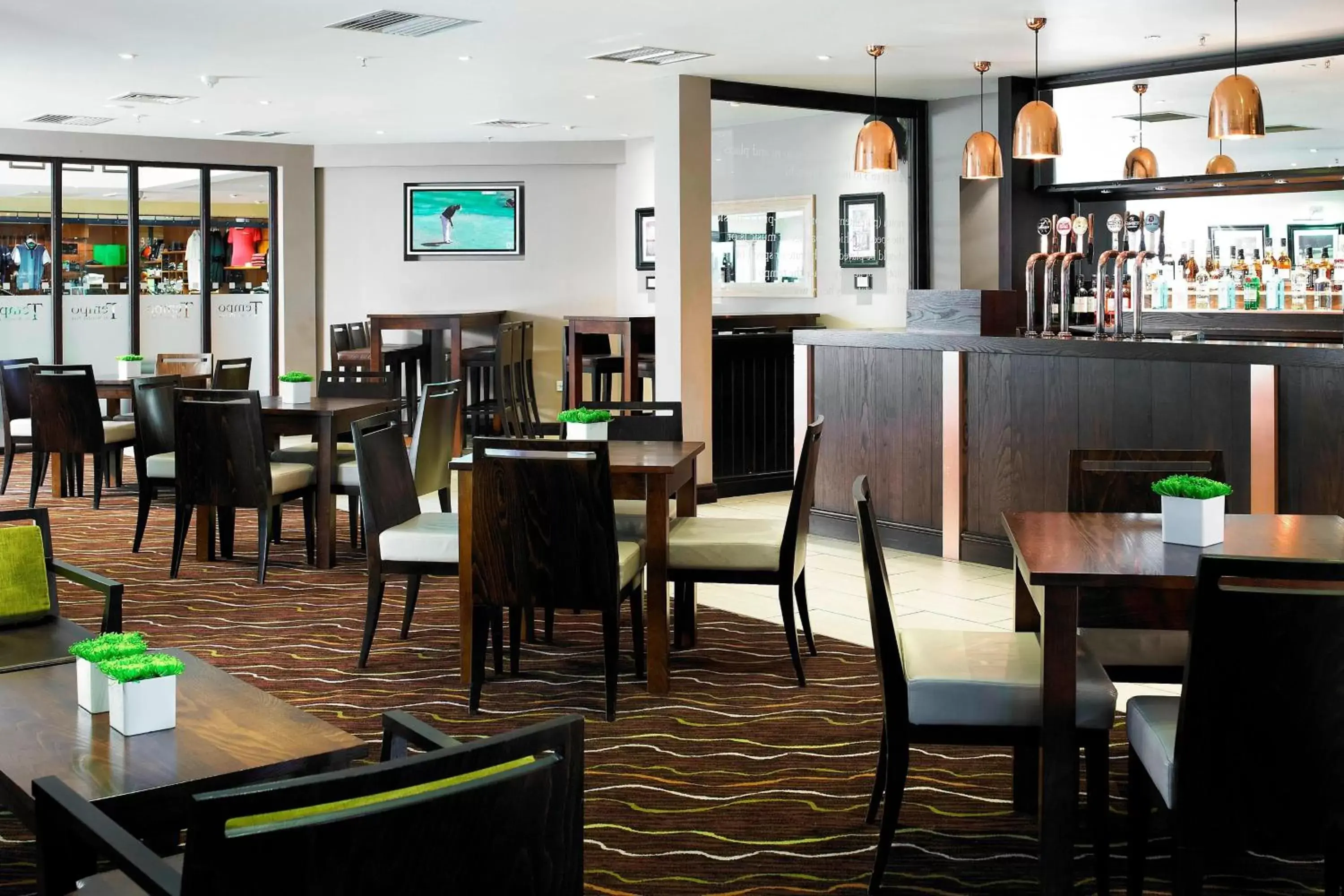 Restaurant/Places to Eat in Delta Hotels by Marriott Worsley Park Country Club