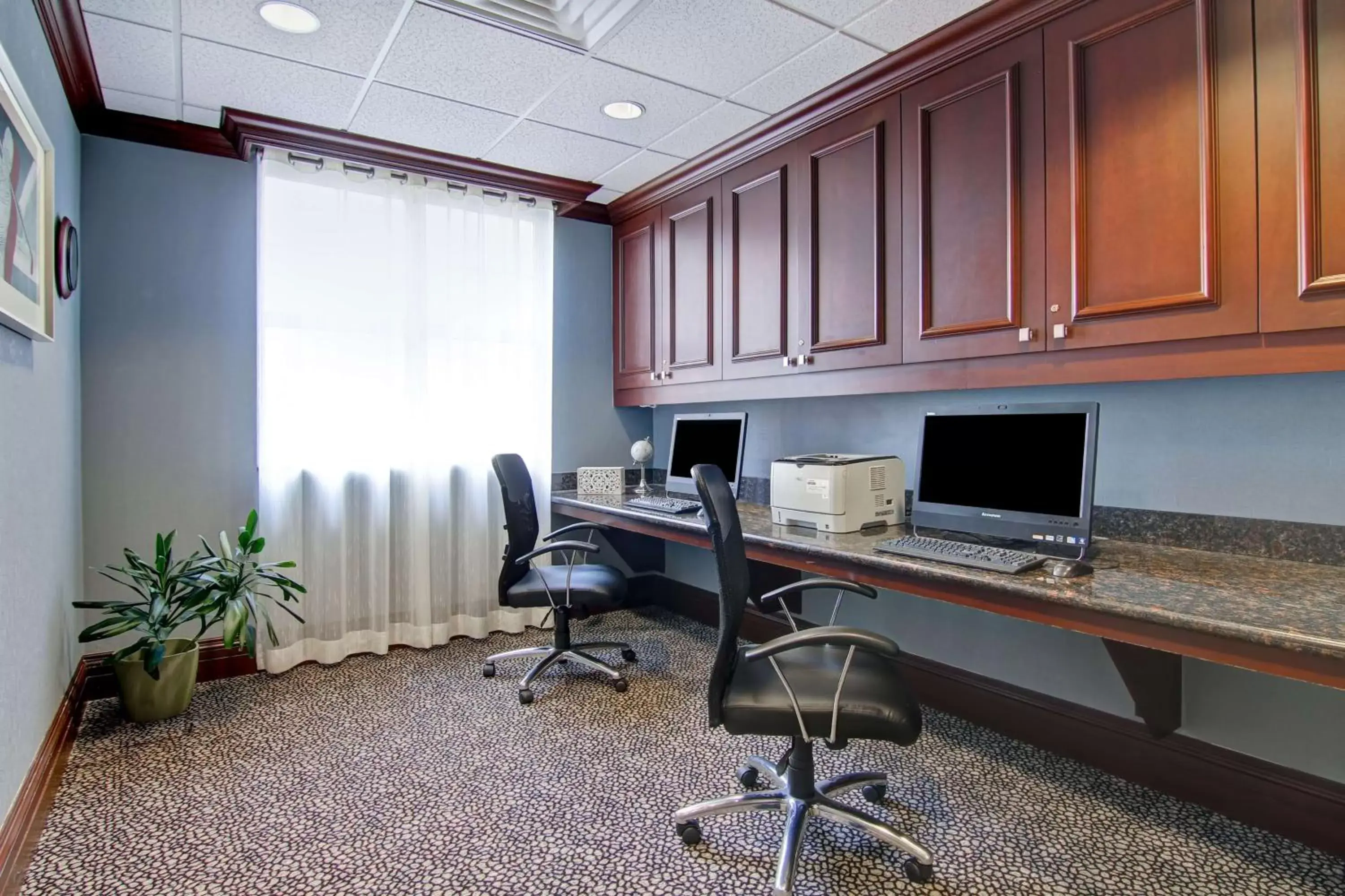 Business facilities, Business Area/Conference Room in Homewood Suites by Hilton Toronto-Oakville