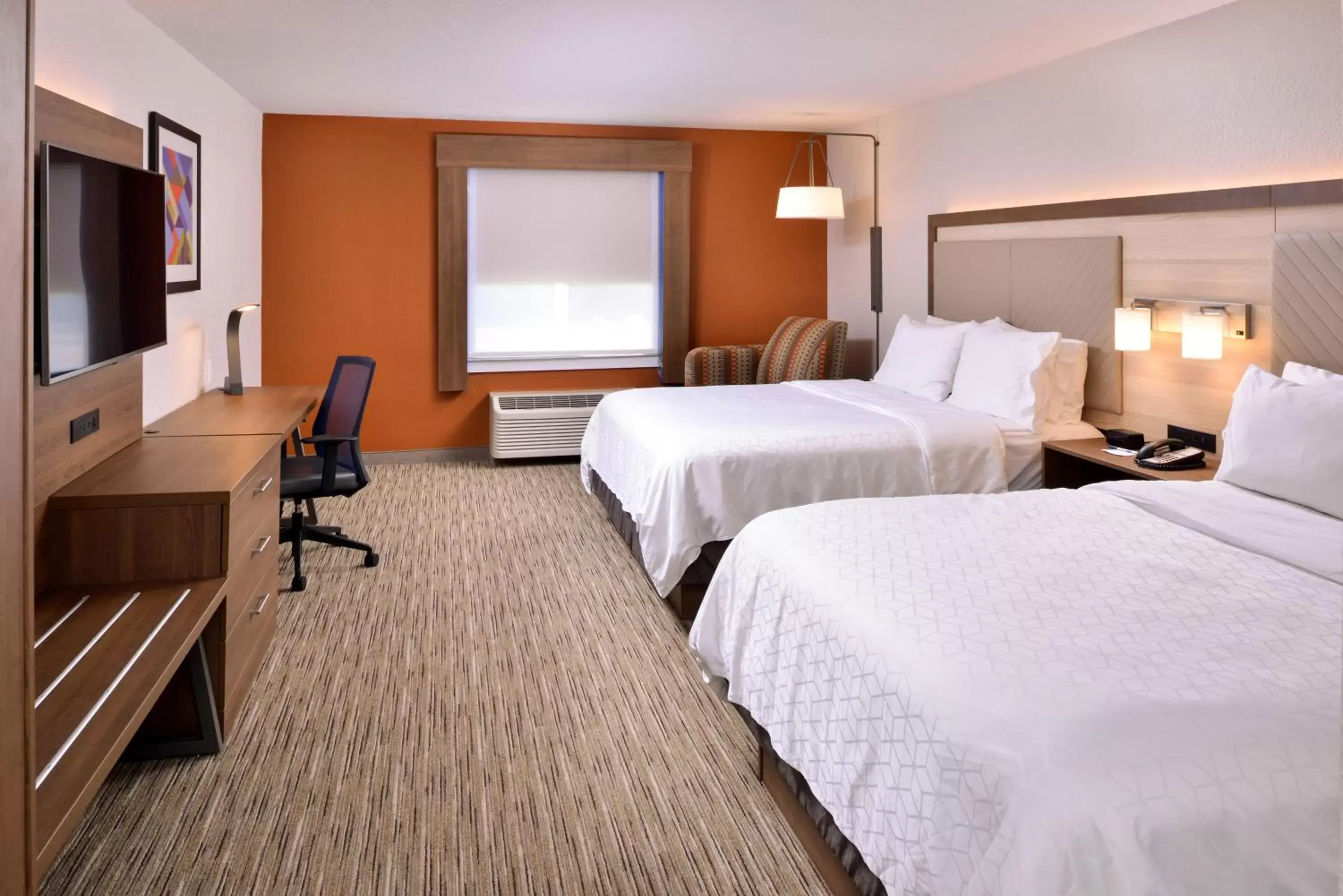 Photo of the whole room in Holiday Inn Express Hotel & Suites Arcata/Eureka-Airport Area, an IHG Hotel