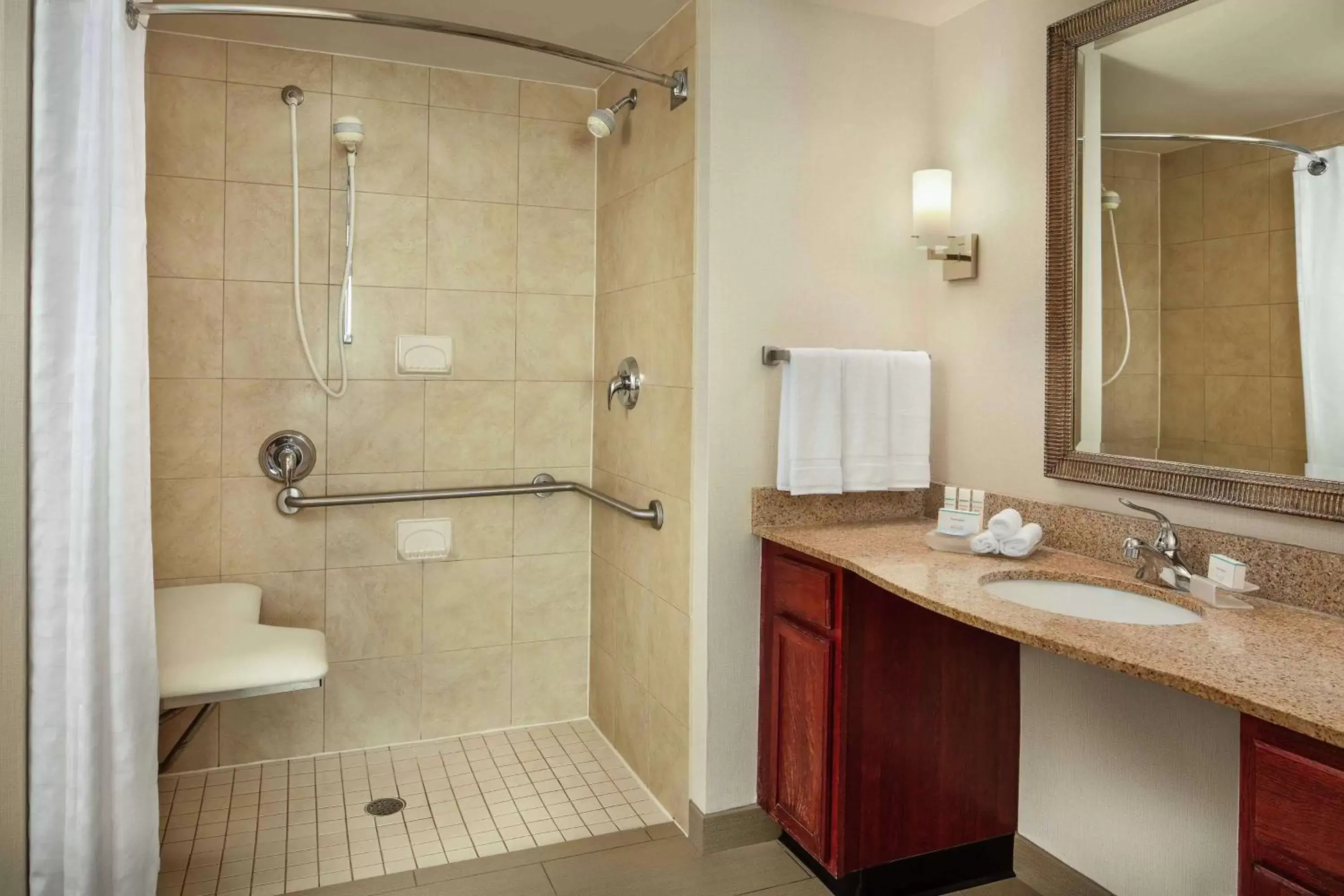 Bathroom in Homewood Suites by Hilton Wallingford-Meriden