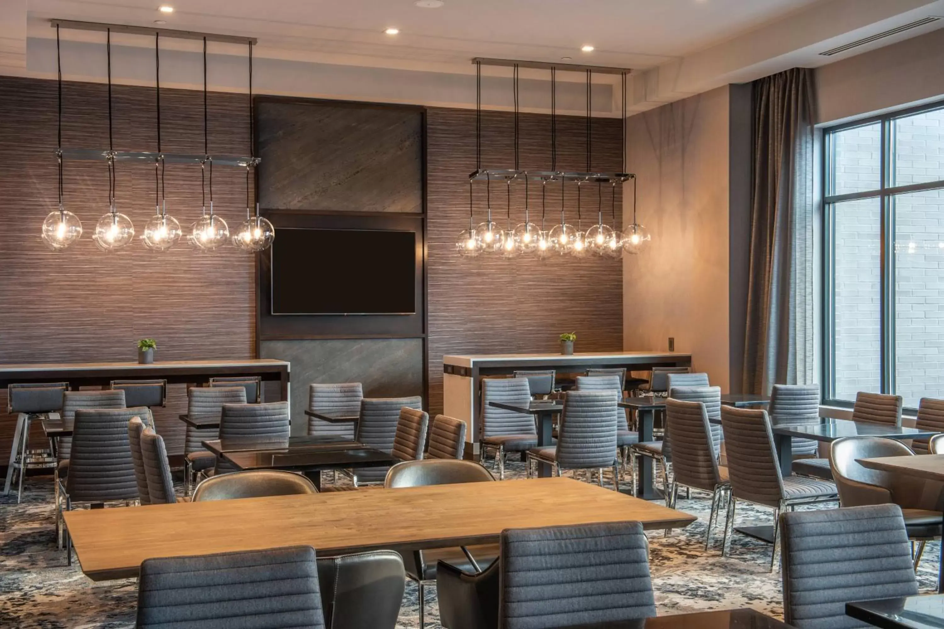 Restaurant/Places to Eat in Residence Inn by Marriott Boston Waltham