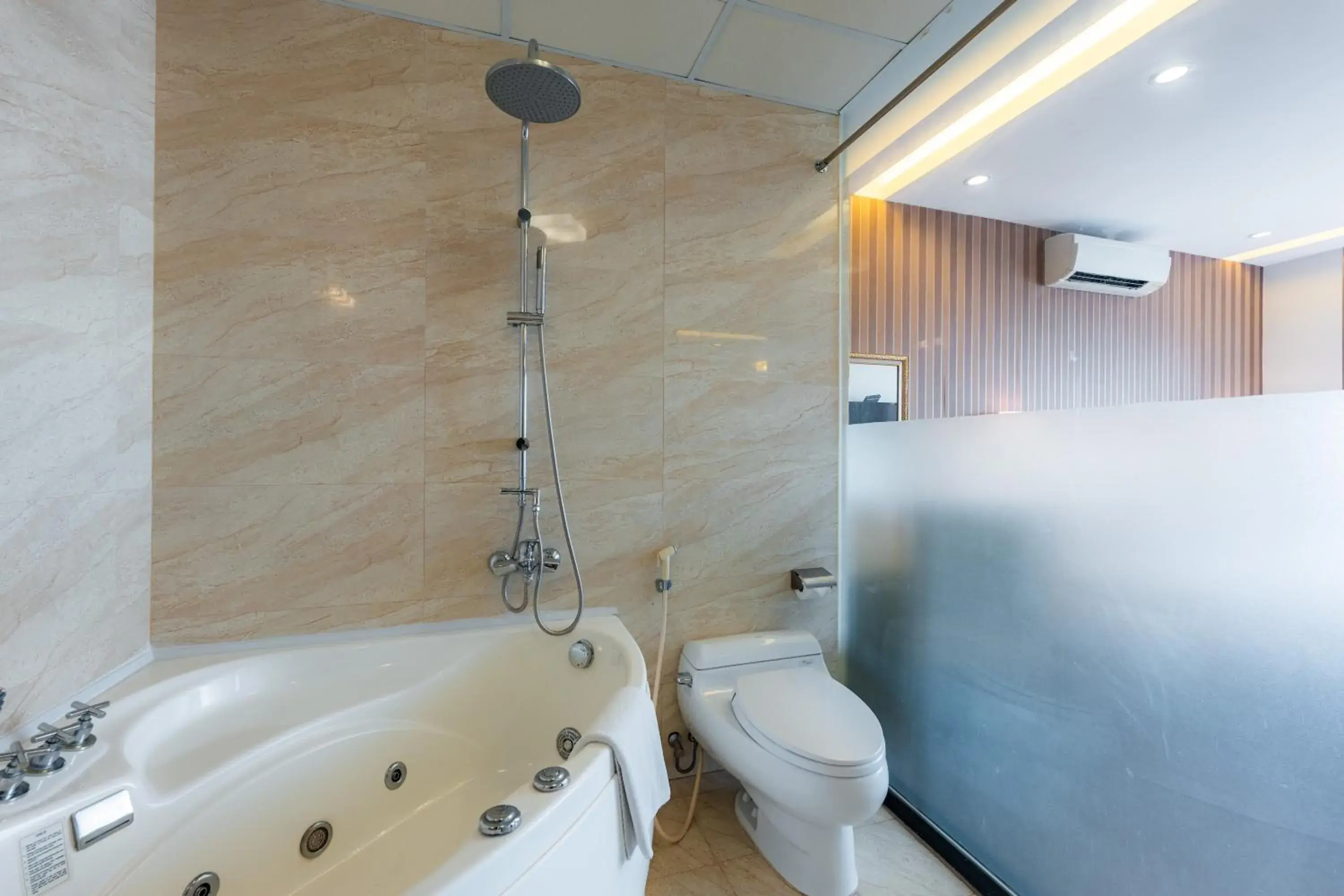 Toilet, Bathroom in Riverside Hanoi Hotel