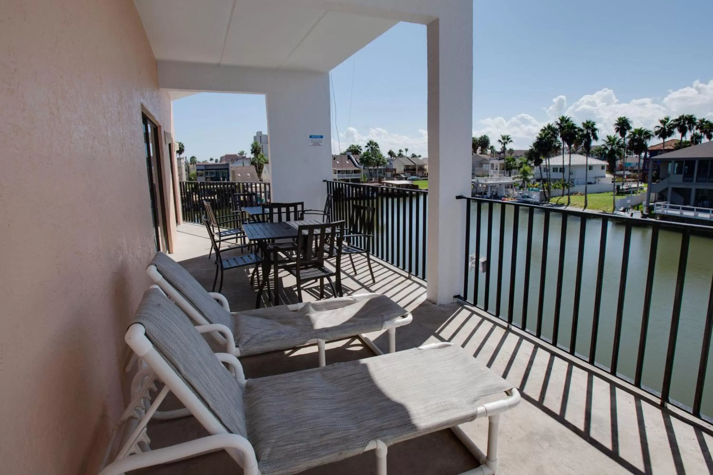 Property building, Balcony/Terrace in WindWater Hotel and Marina