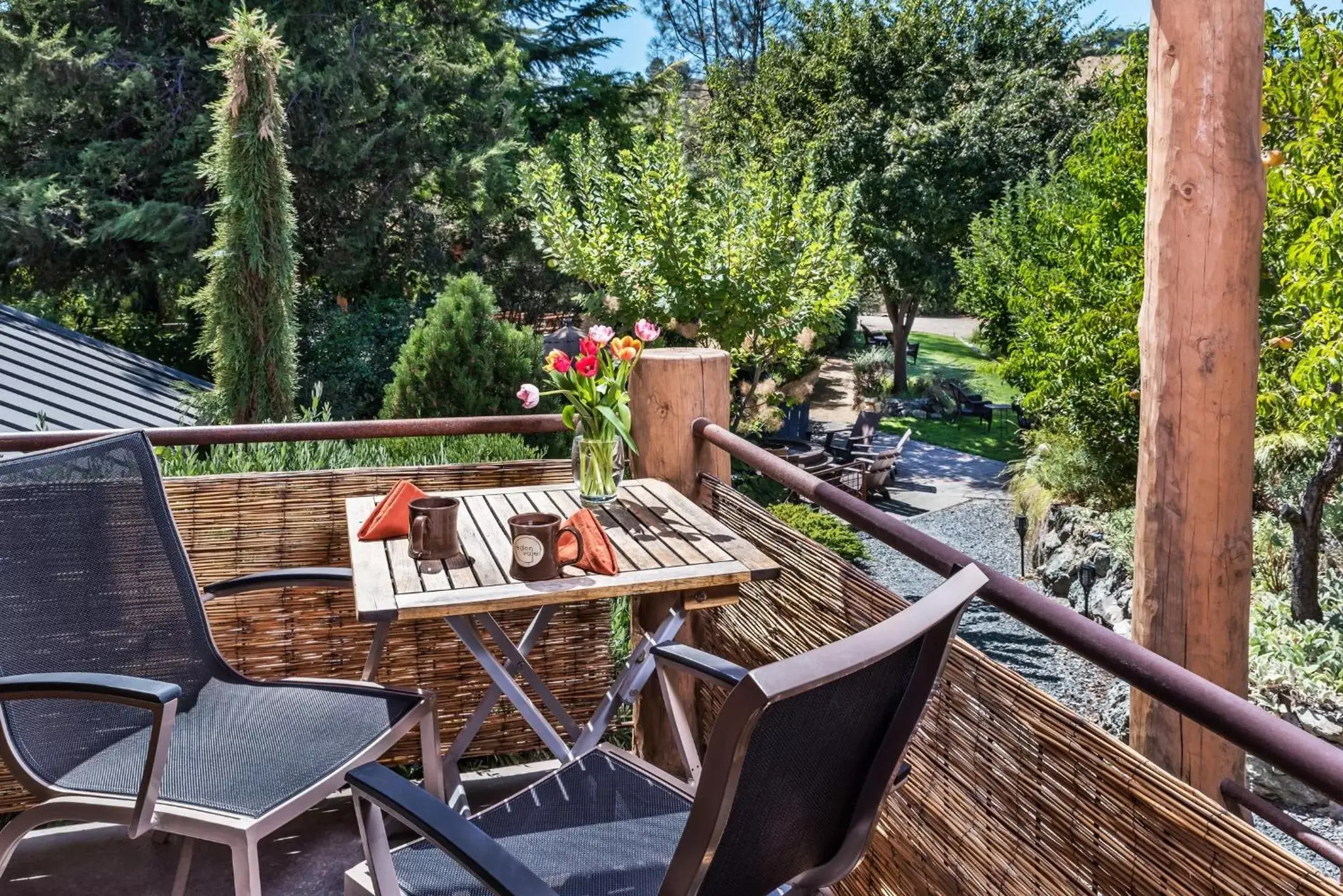 Balcony/Terrace in Eden Vale Inn