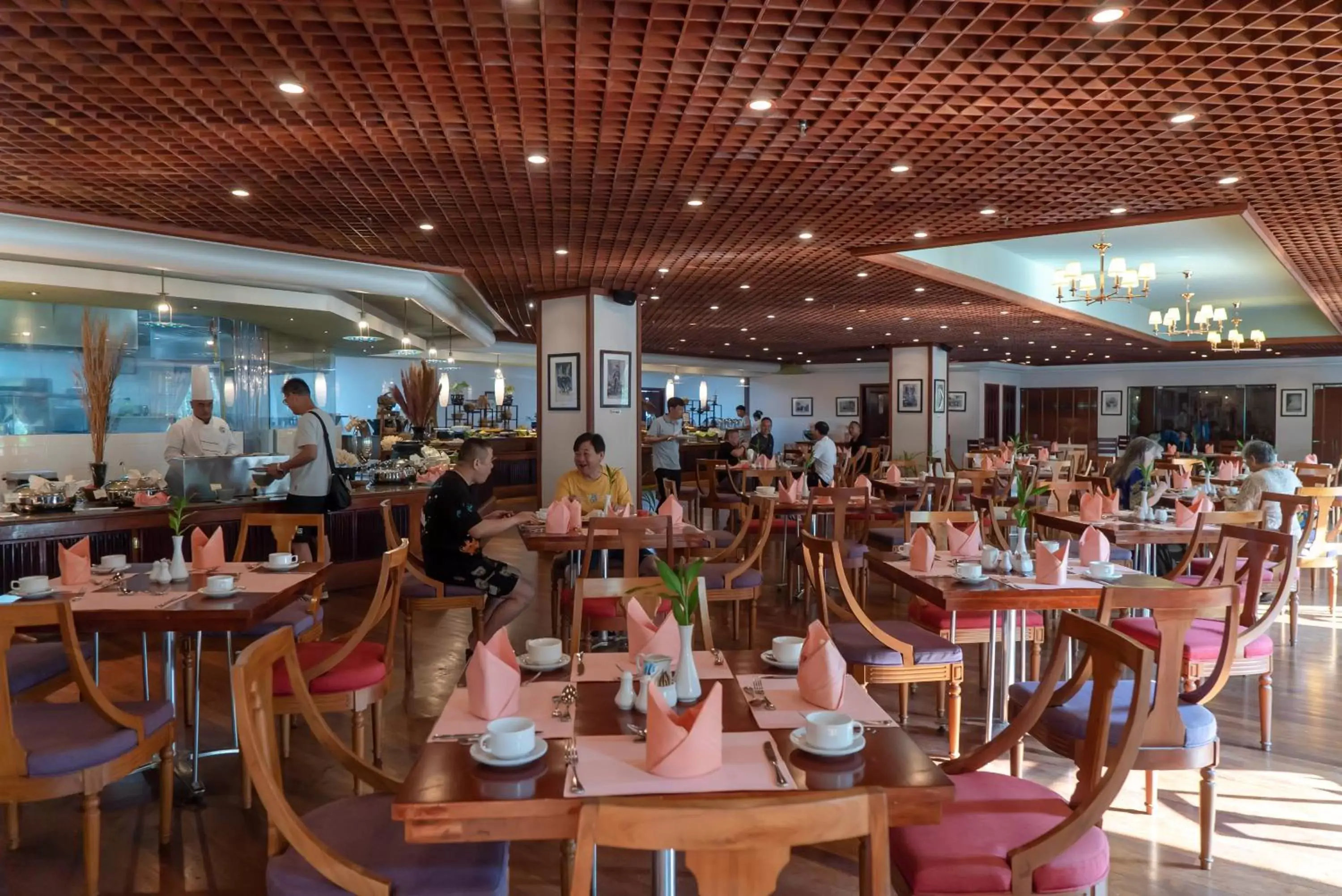 Restaurant/Places to Eat in Sokha Angkor Resort