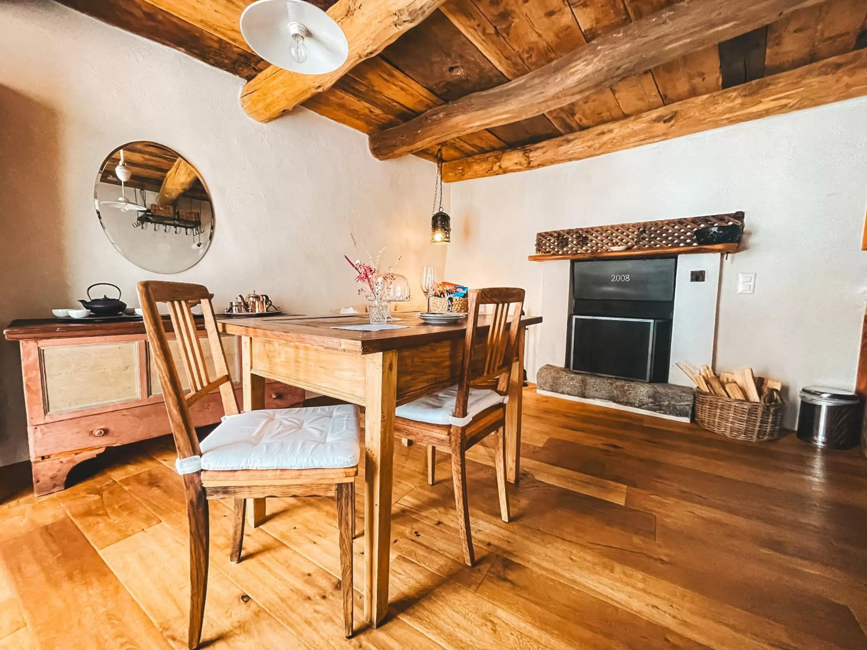 Kitchen or kitchenette, Dining Area in Case di Sotto, House & Breakfast