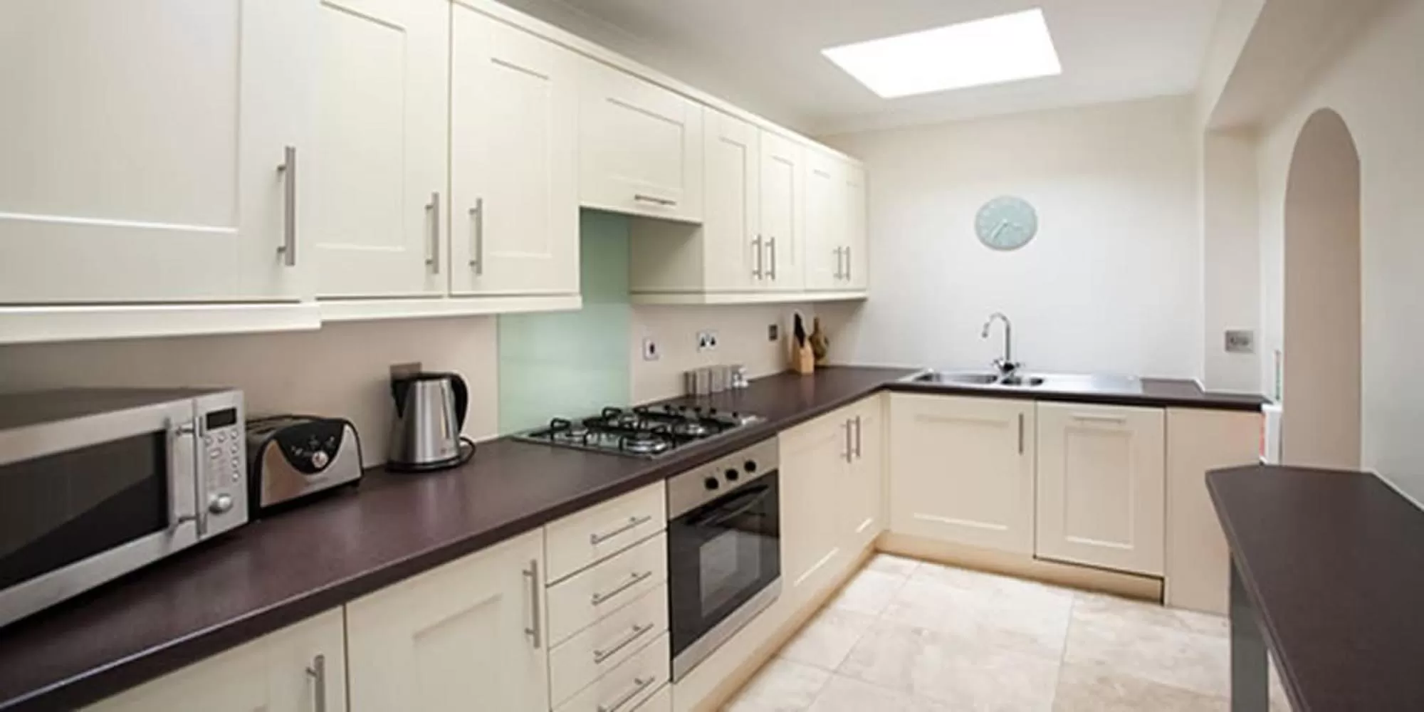 Kitchen or kitchenette, Kitchen/Kitchenette in Victoria Mansions Hotel Apartments
