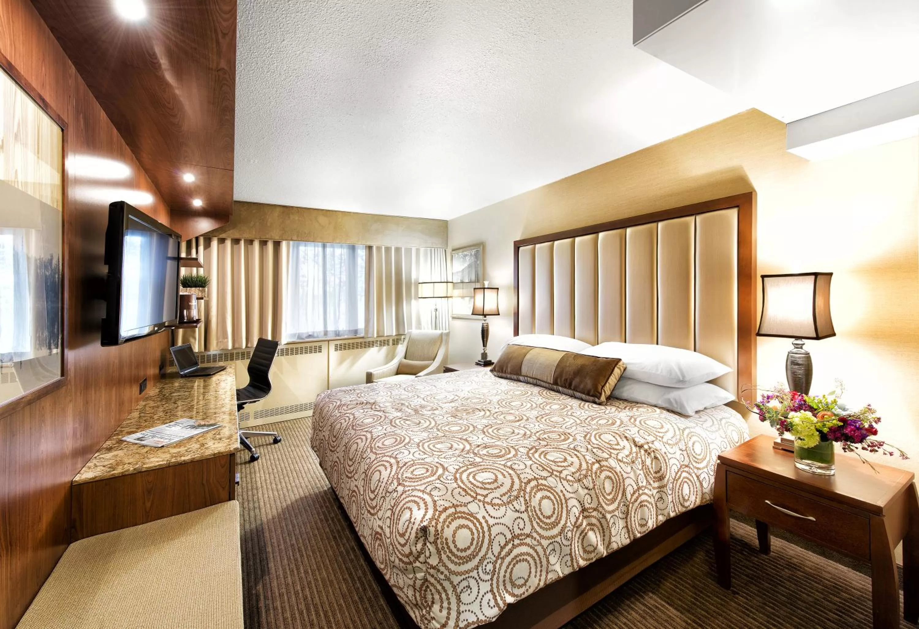 Photo of the whole room, Bed in Westmark Fairbanks Hotel and Conference Center