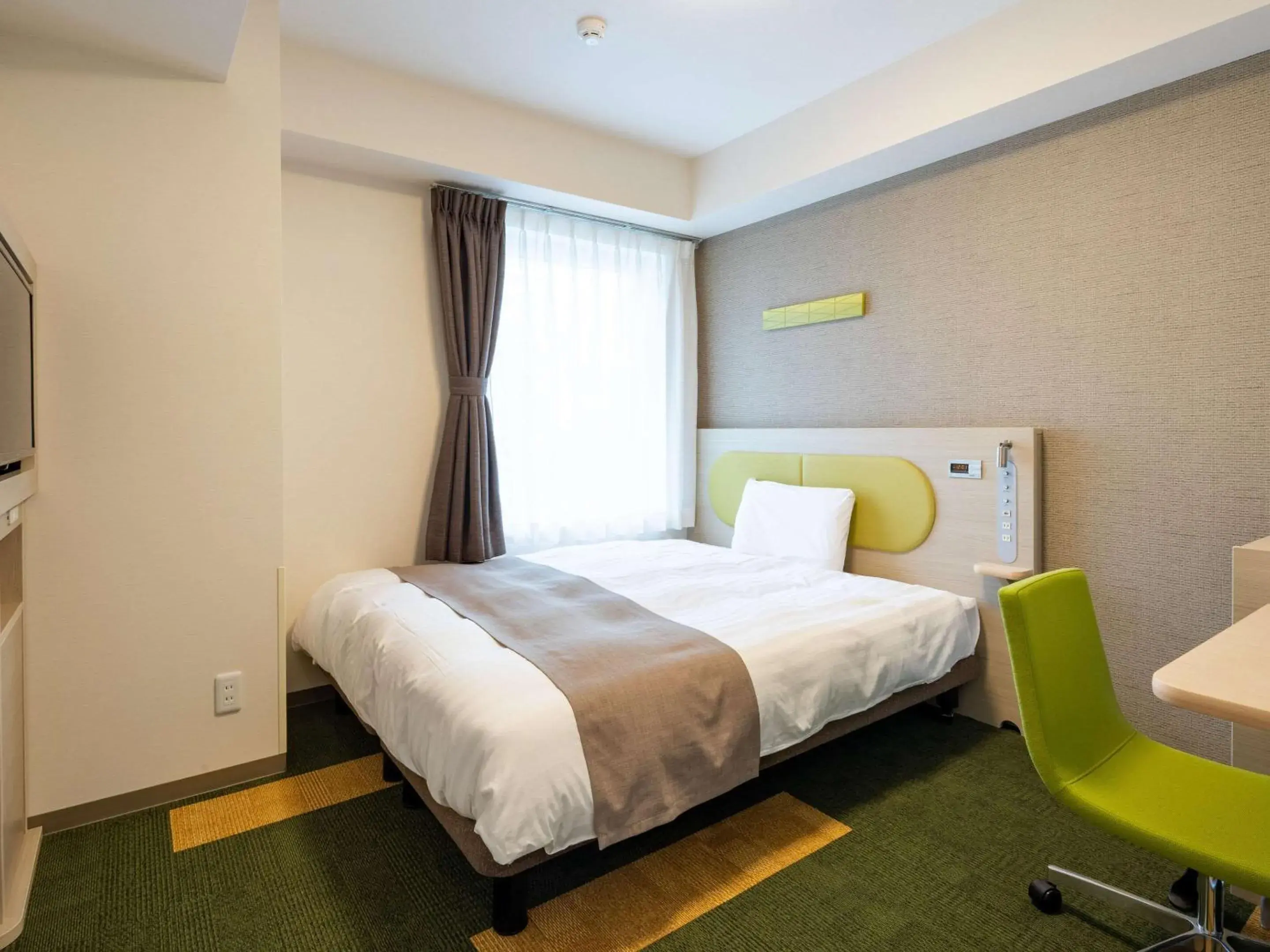 Bedroom, Bed in Comfort Hotel ERA Kobe Sannomiya