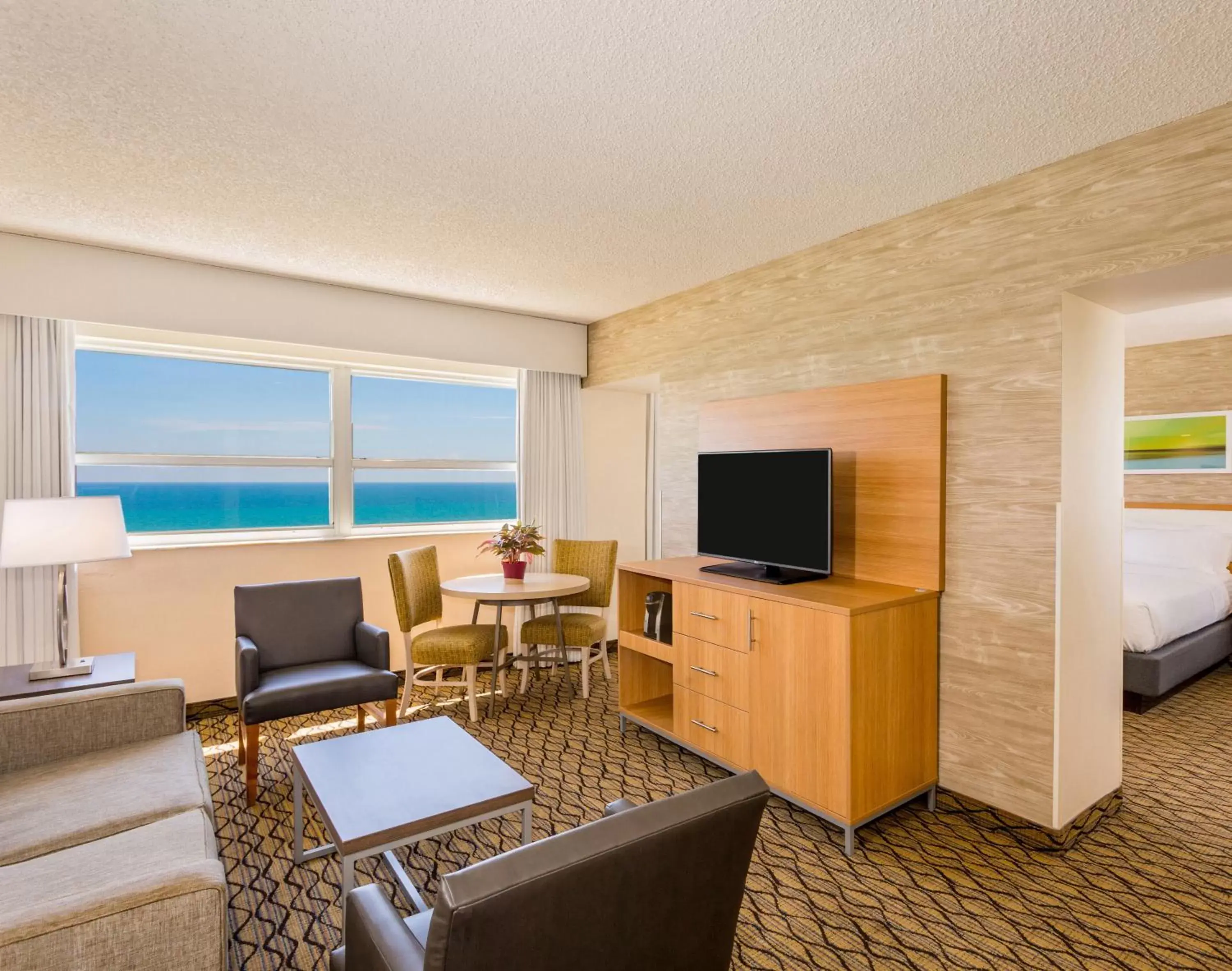 Bedroom in Holiday Inn Miami Beach-Oceanfront, an IHG Hotel