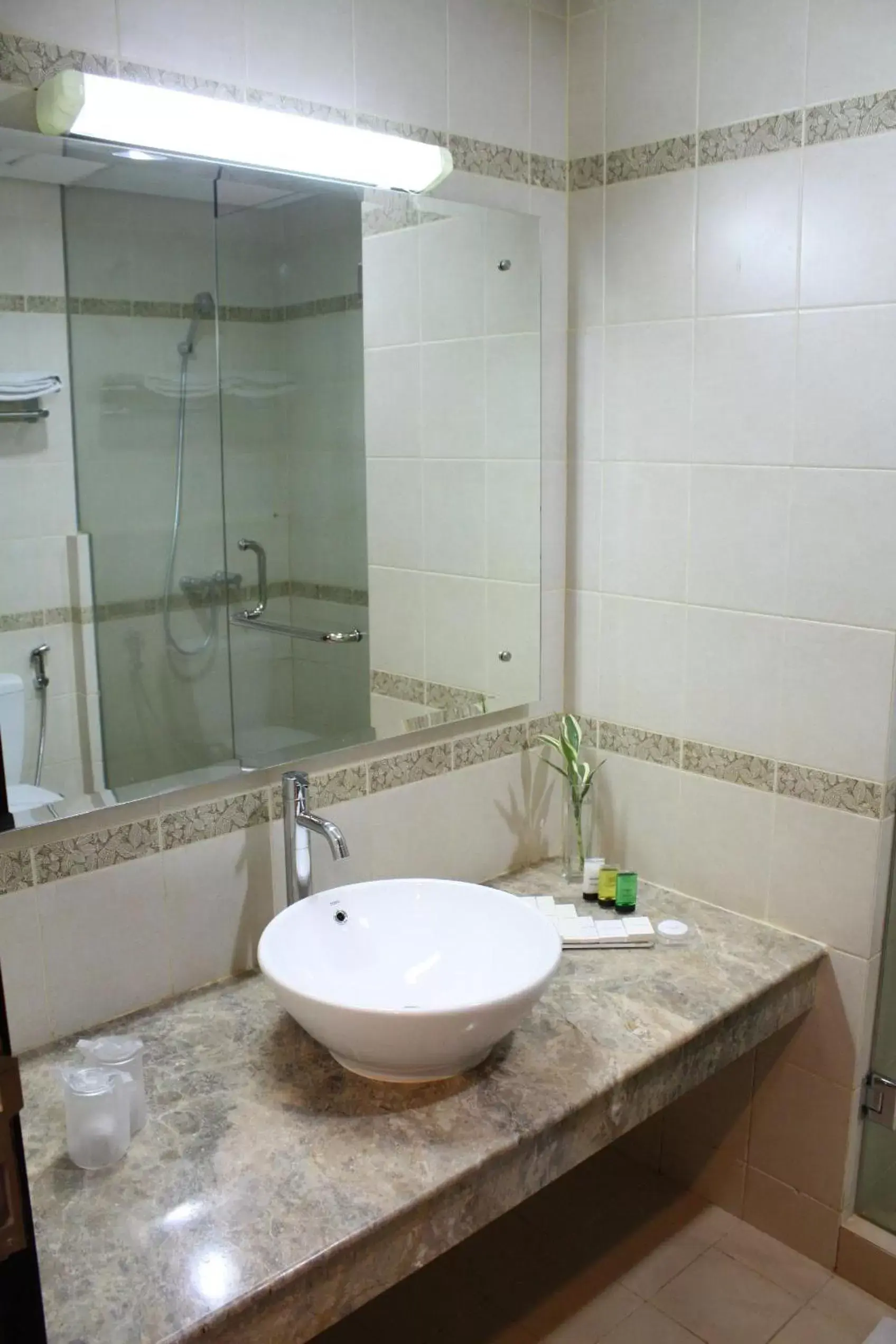 Bathroom in Grand Pasundan Convention Hotel