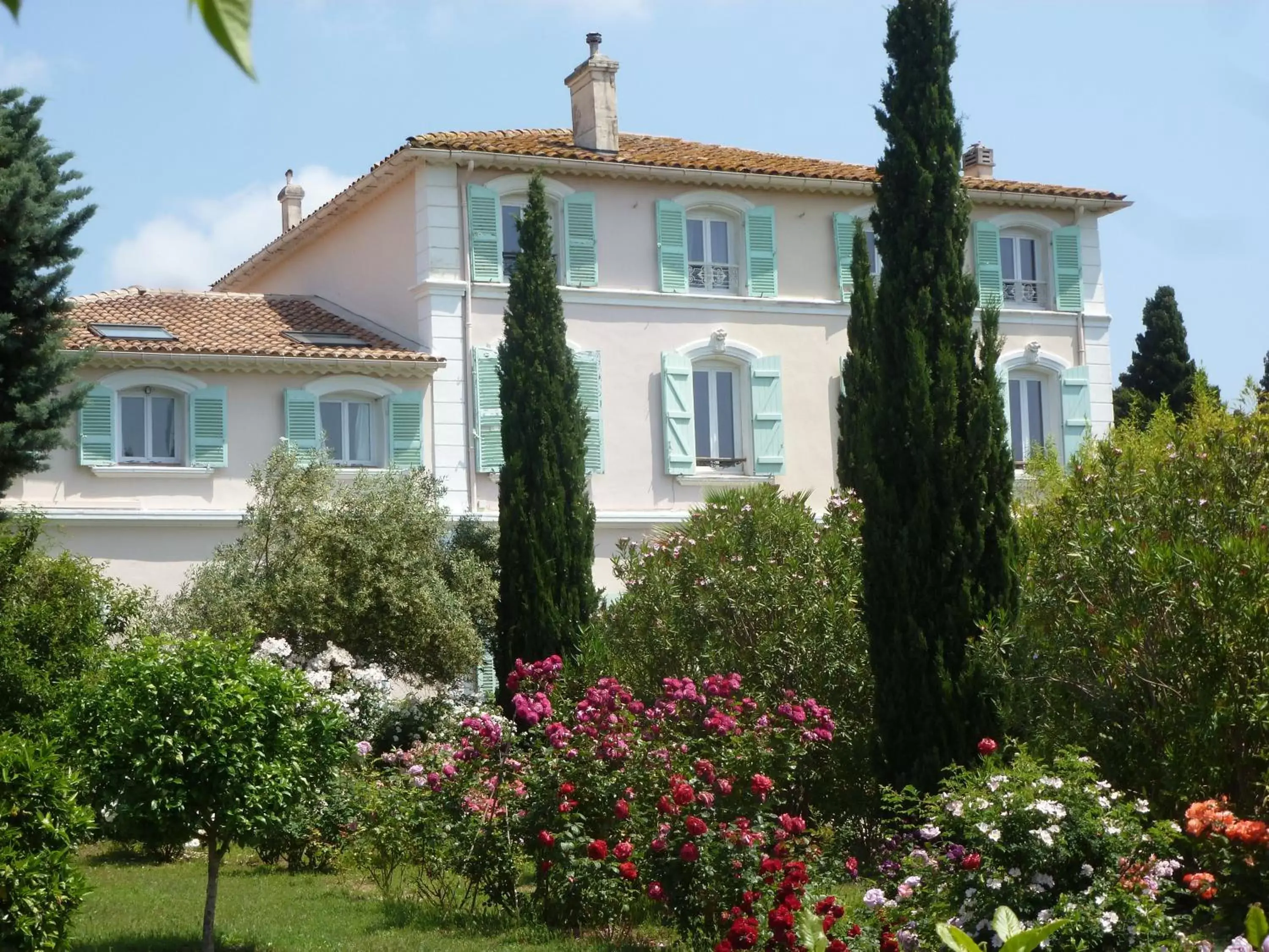 Facade/entrance, Property Building in Domaine de l'Aufrene