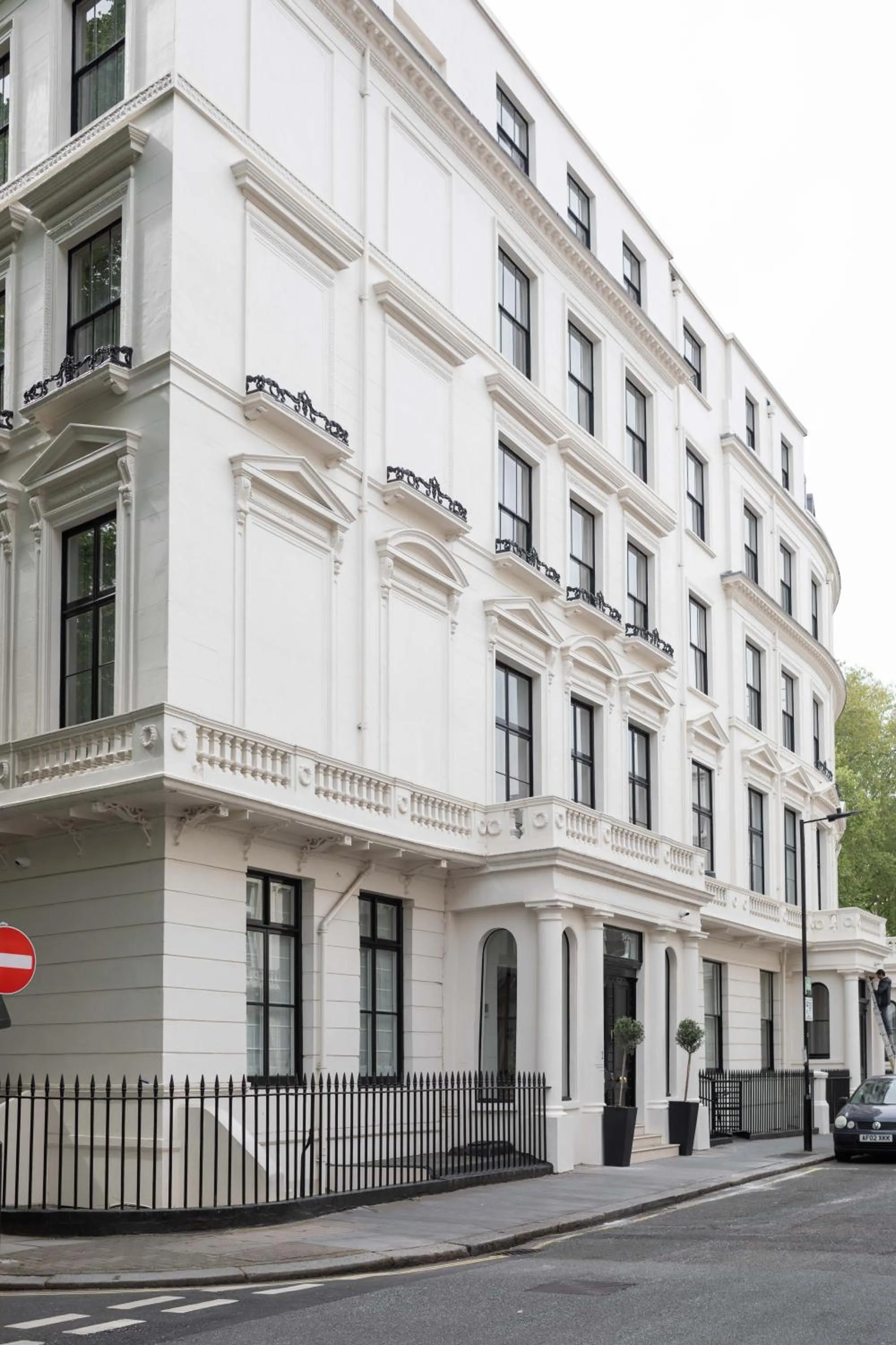 Property building in Inhabit Queen's Gardens, a Member of Design Hotels