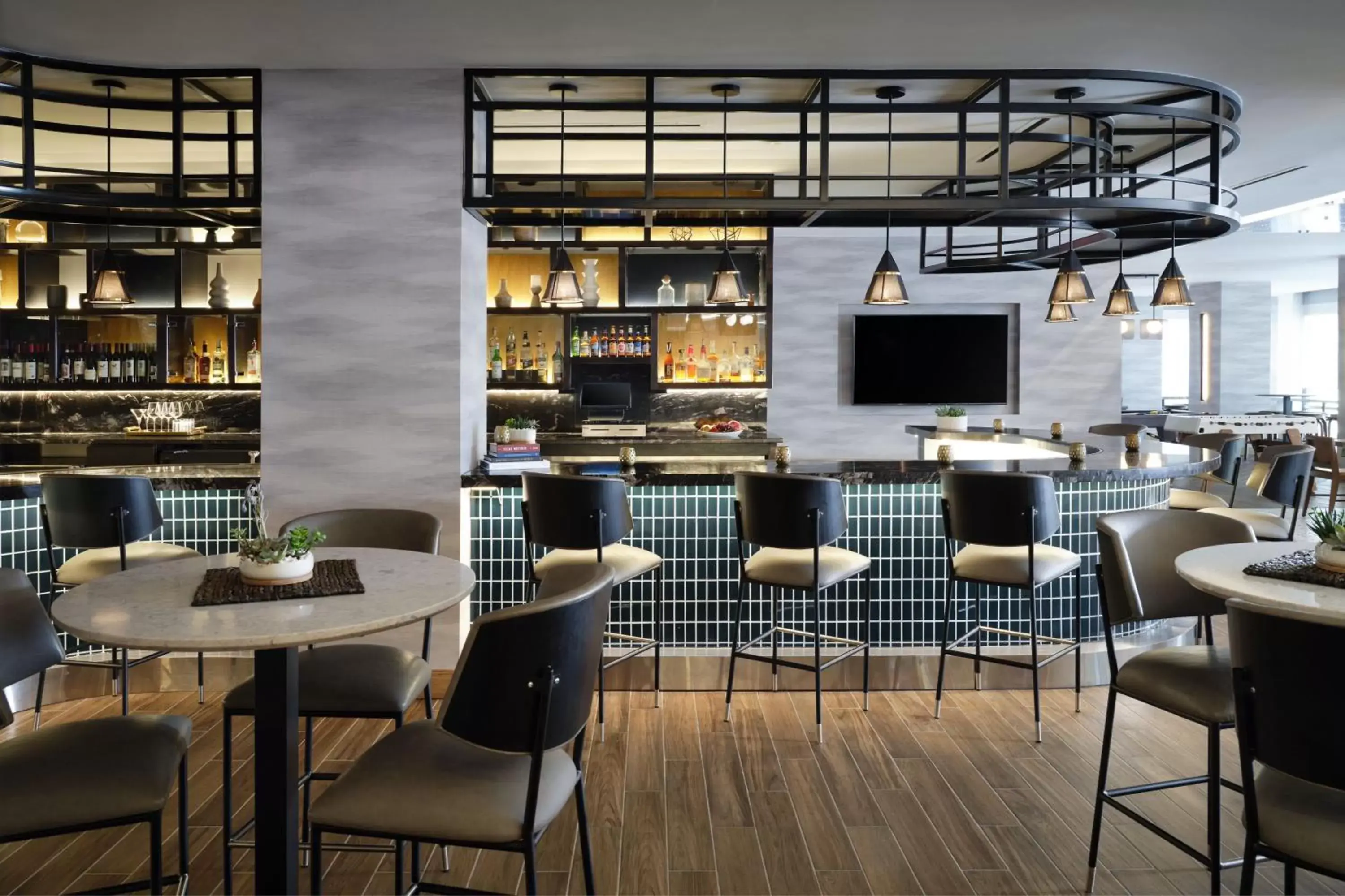 Restaurant/places to eat, Lounge/Bar in Austin Marriott South