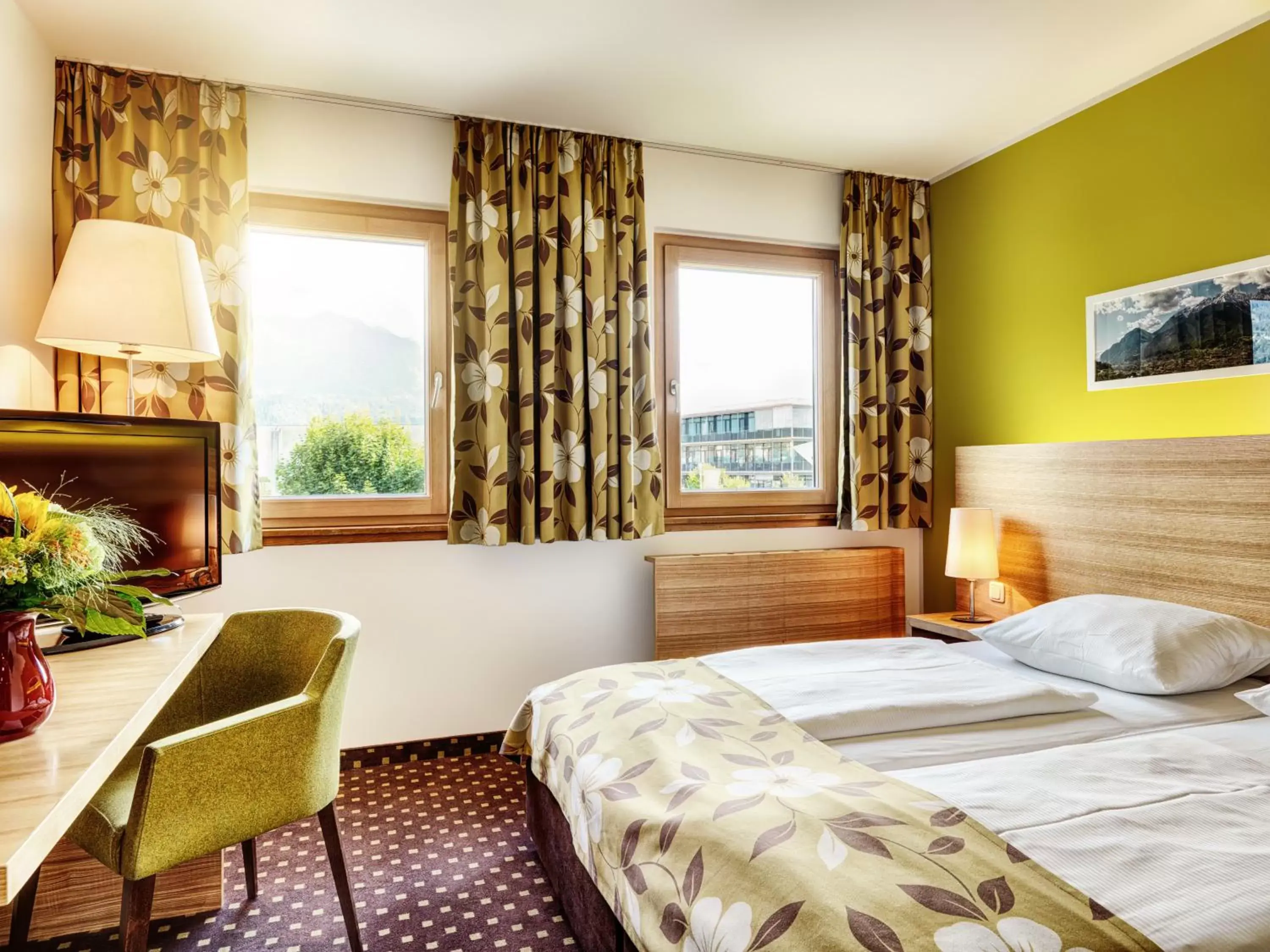 Double or Twin Room with parking space - single occupancy in Alphotel Innsbruck Double or Twin Room with parking space - single occupancy in Alphotel Innsbruck