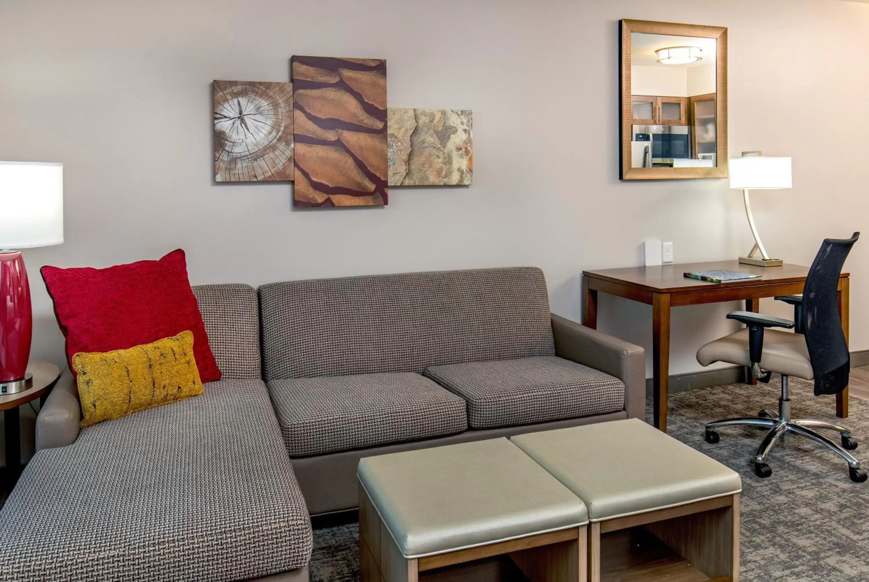 Photo of the whole room, Seating Area in Staybridge Suites Charlottesville Airport, an IHG Hotel