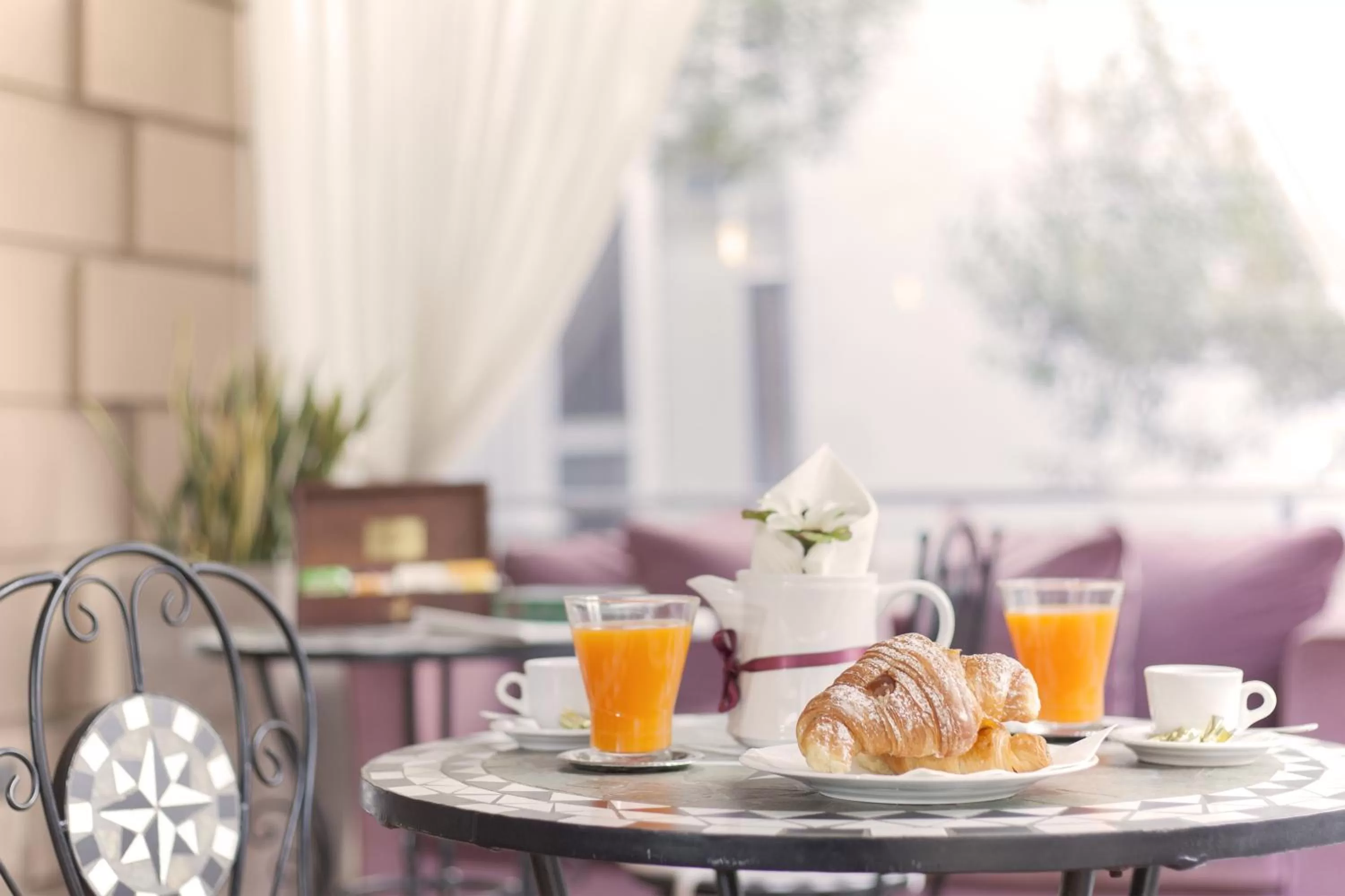 Food and drinks in Villa Pirandello