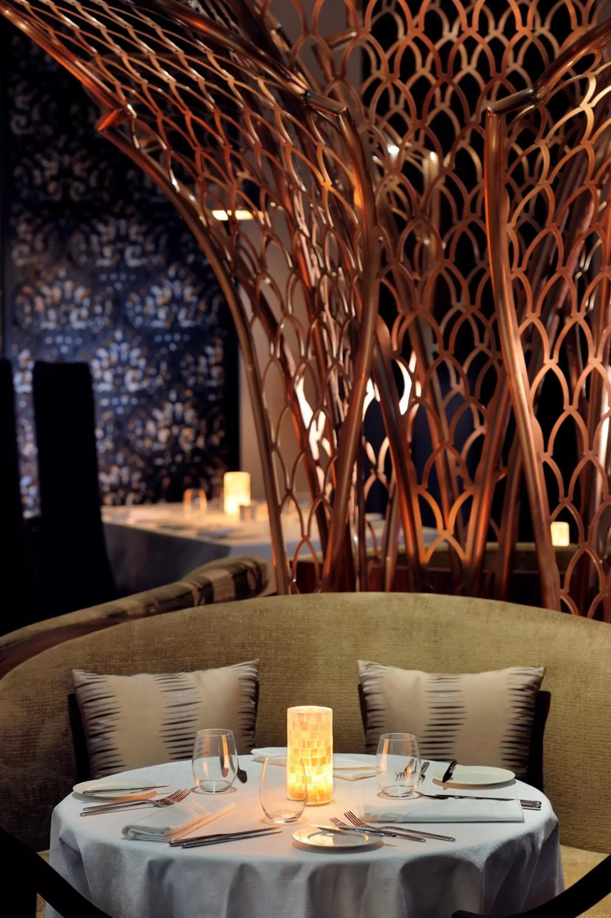 Lounge or bar, Restaurant/Places to Eat in Southern Sun Abu Dhabi