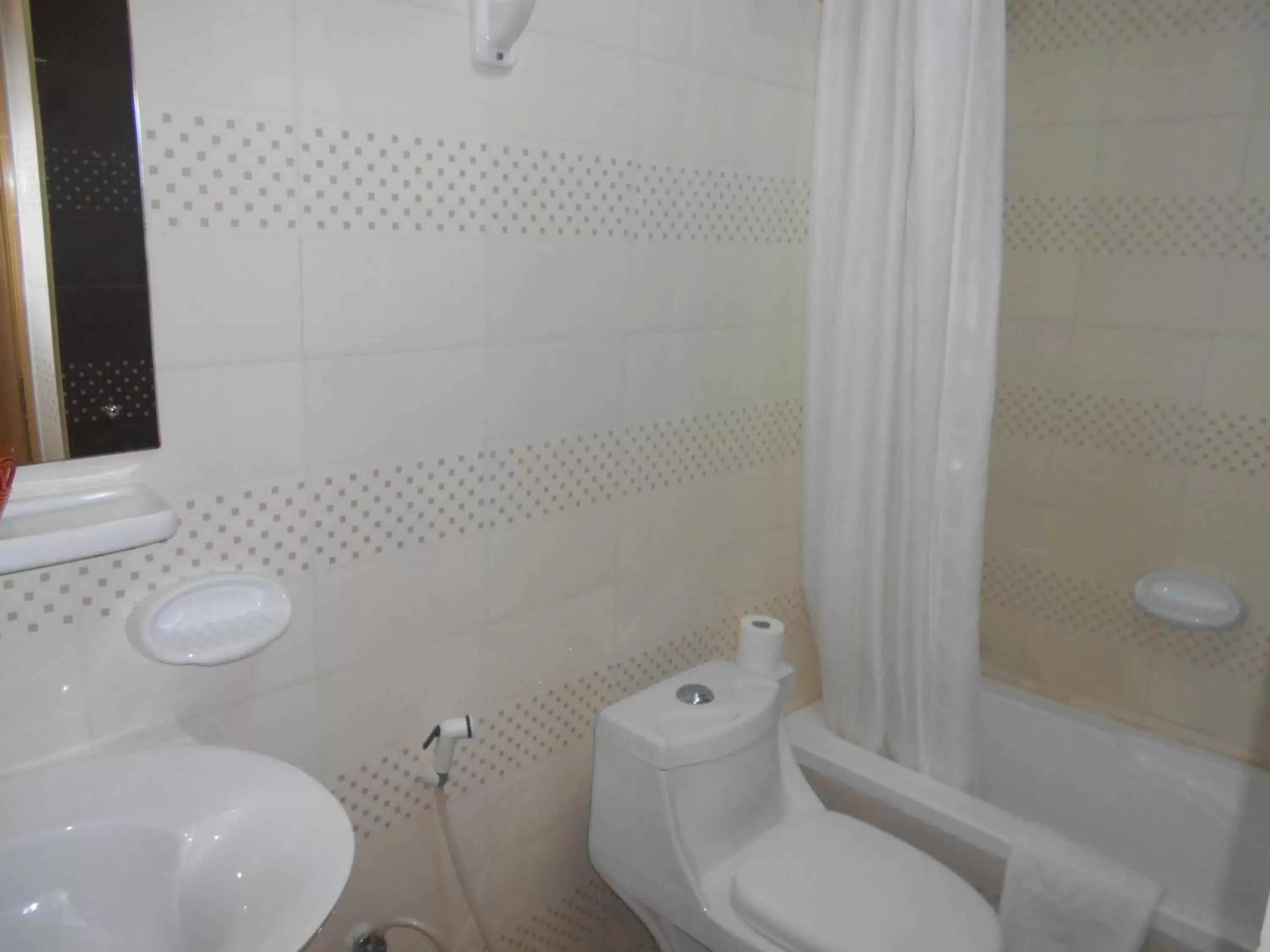 Bathroom in Nizwa Hotel Apartments