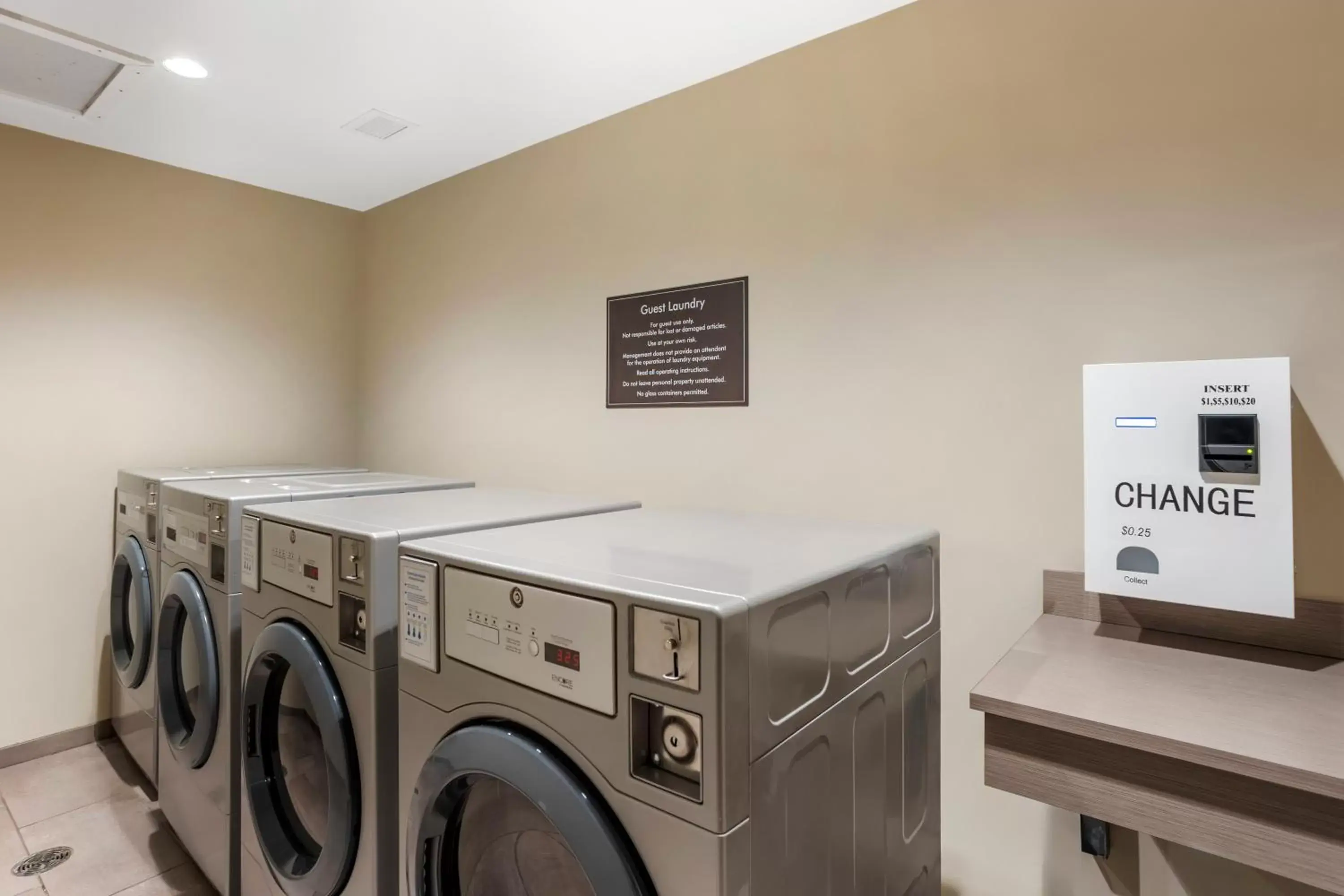 laundry in MainStay Suites North - Central York