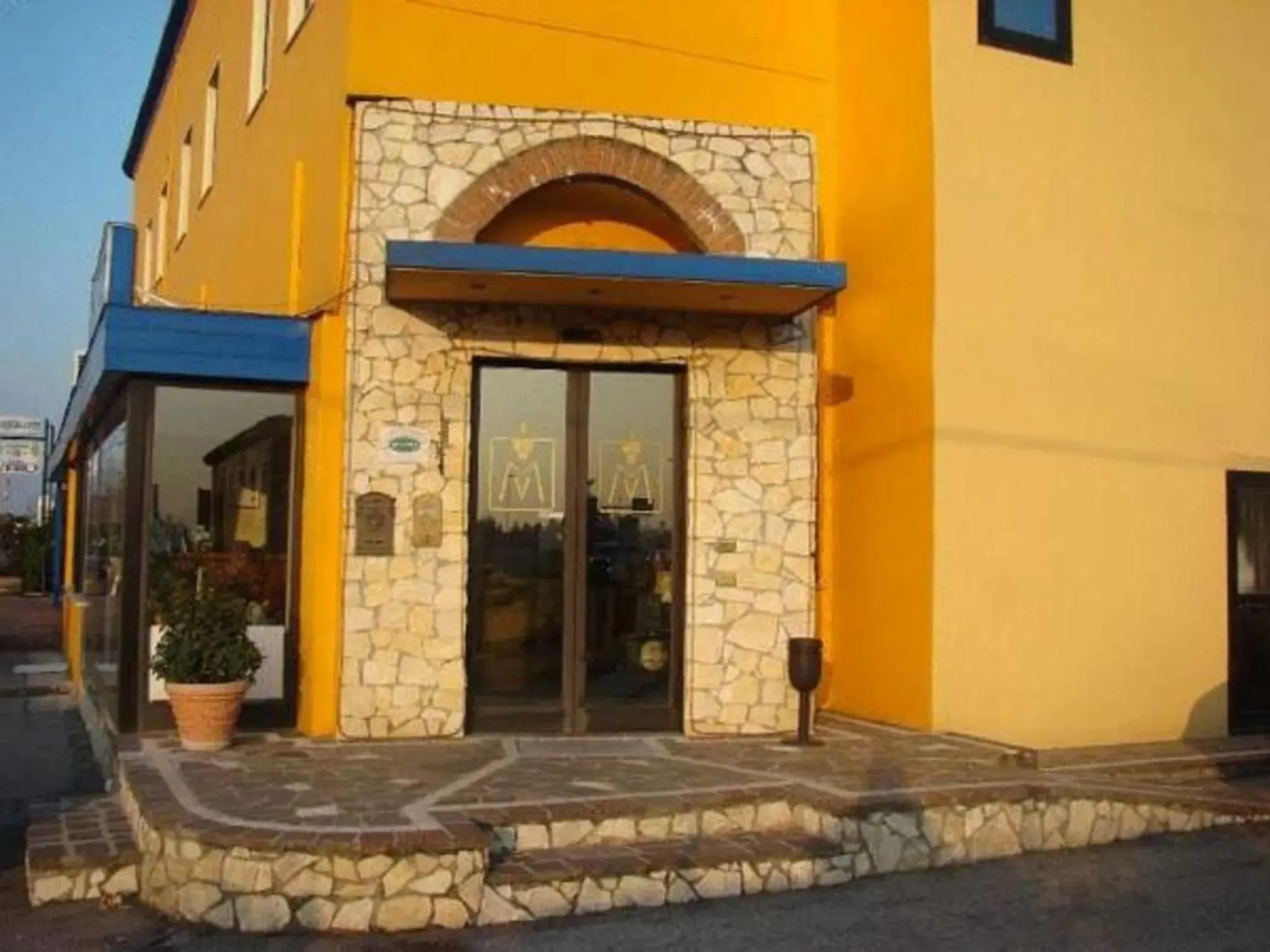 Facade/entrance in Hotel Villabella