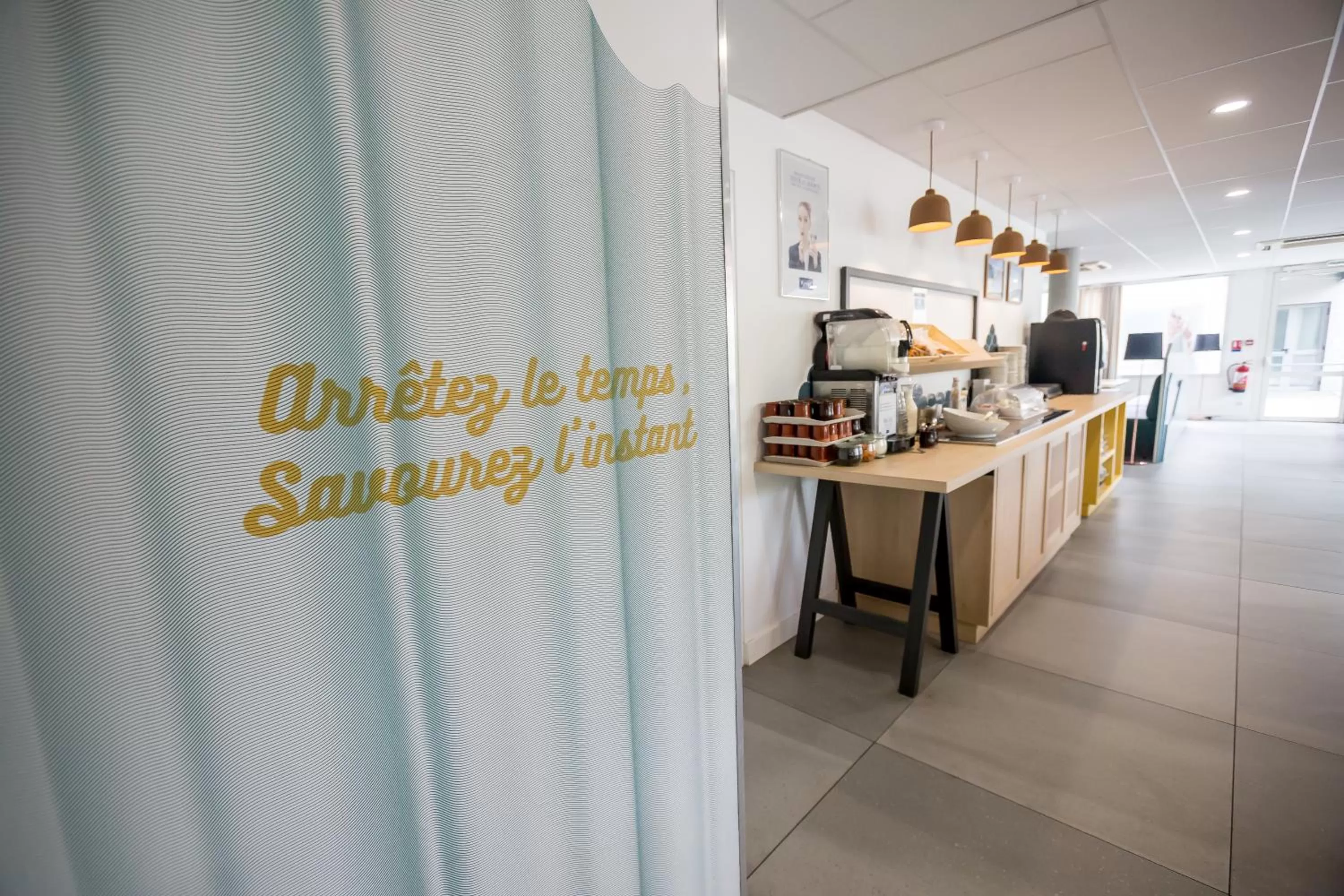 Lobby or reception in Kyriad Clermont-Ferrand-Sud - La Pardieu