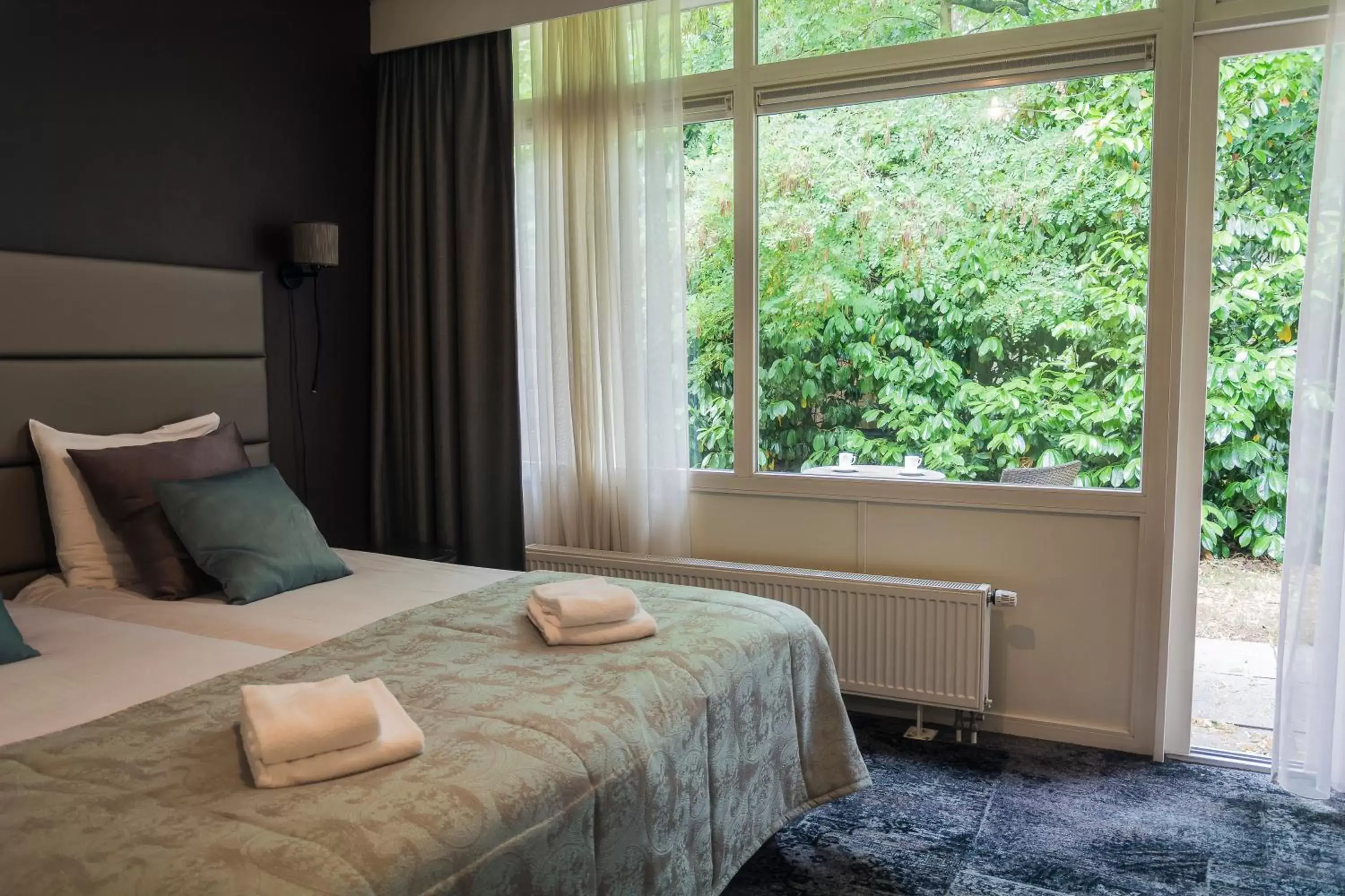 Bedroom, Bed in Hotel & Restaurant Wildthout