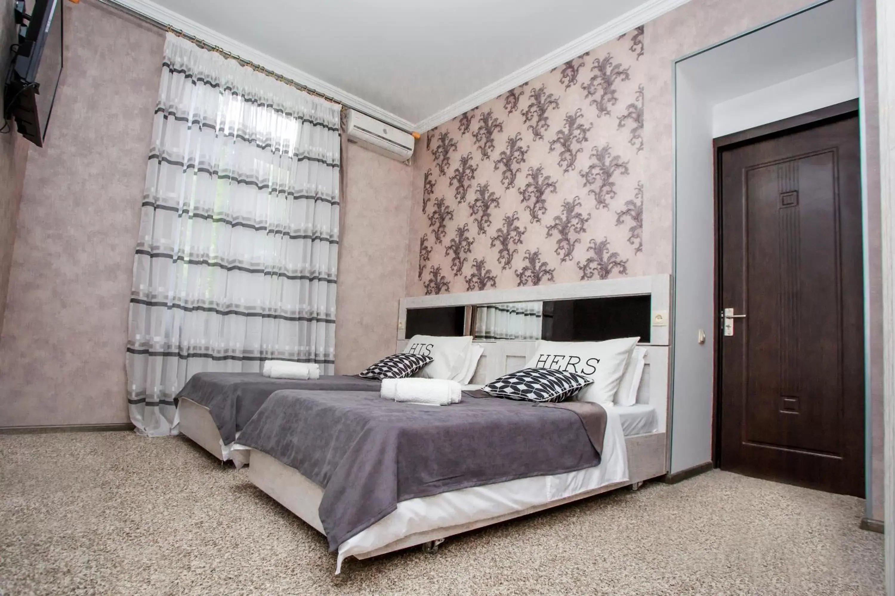 Standard Twin Room in Teatron Standard Twin Room in Teatron