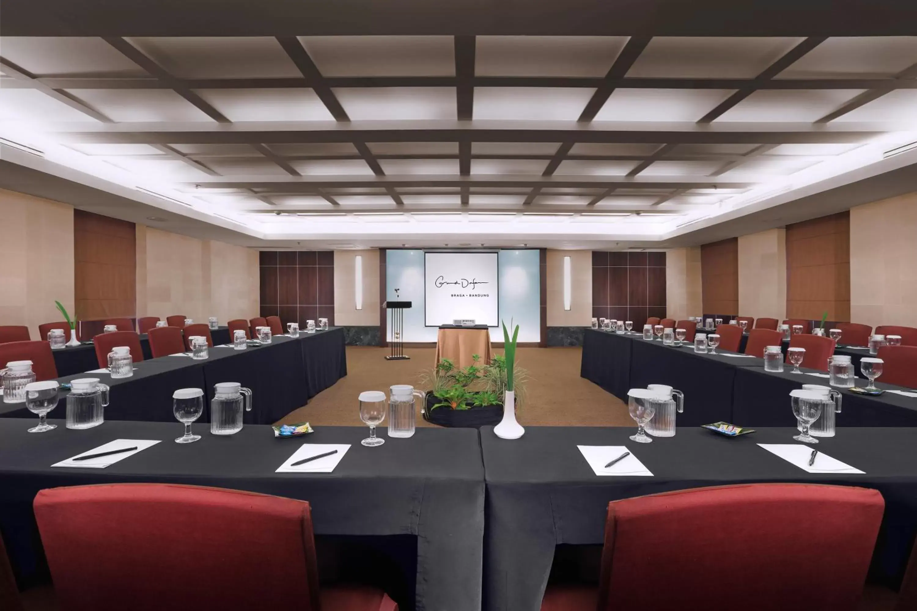 Meeting/conference room in Grand Dafam Braga Bandung