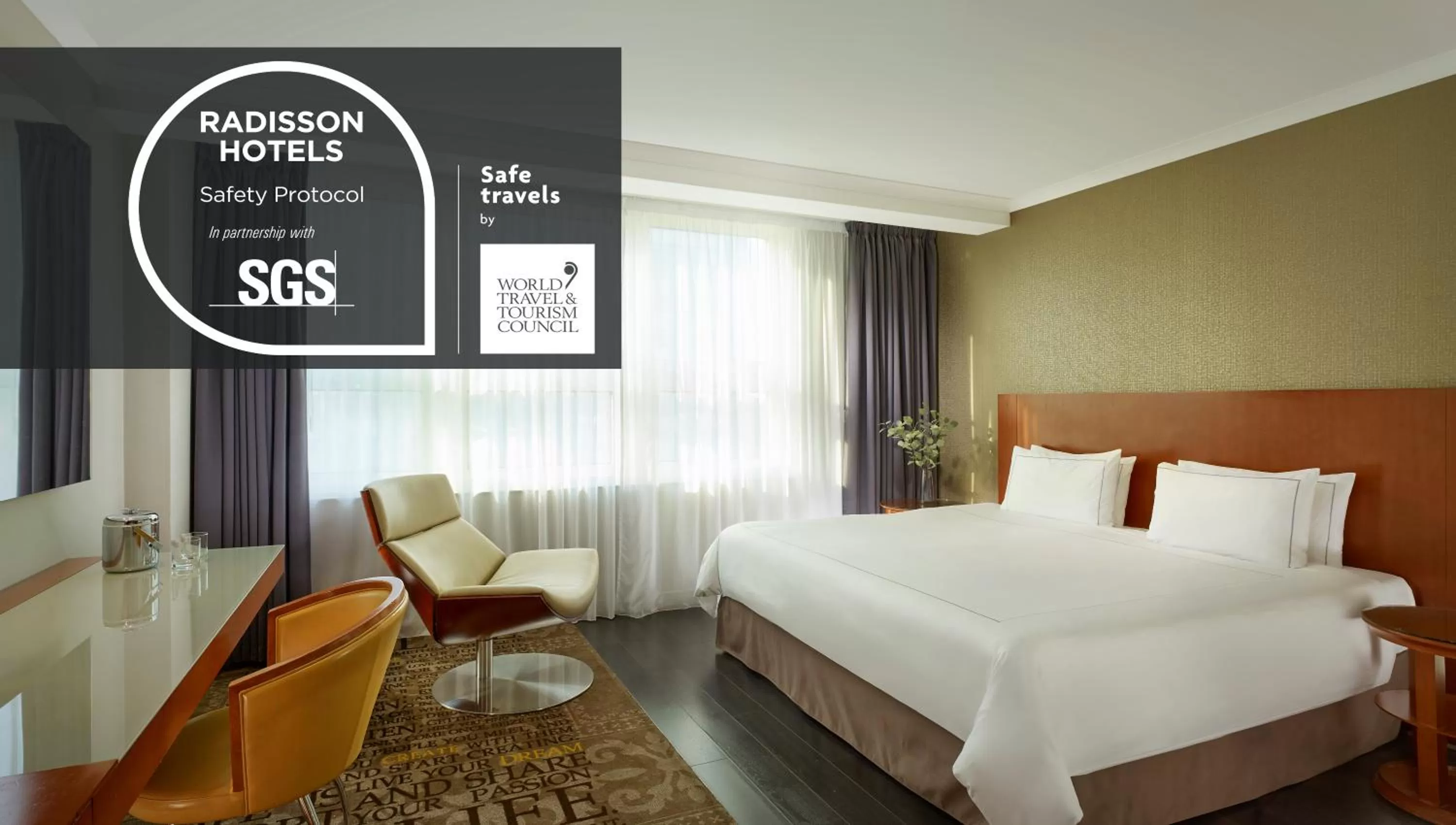 Bedroom, Bed in Park Plaza Nottingham