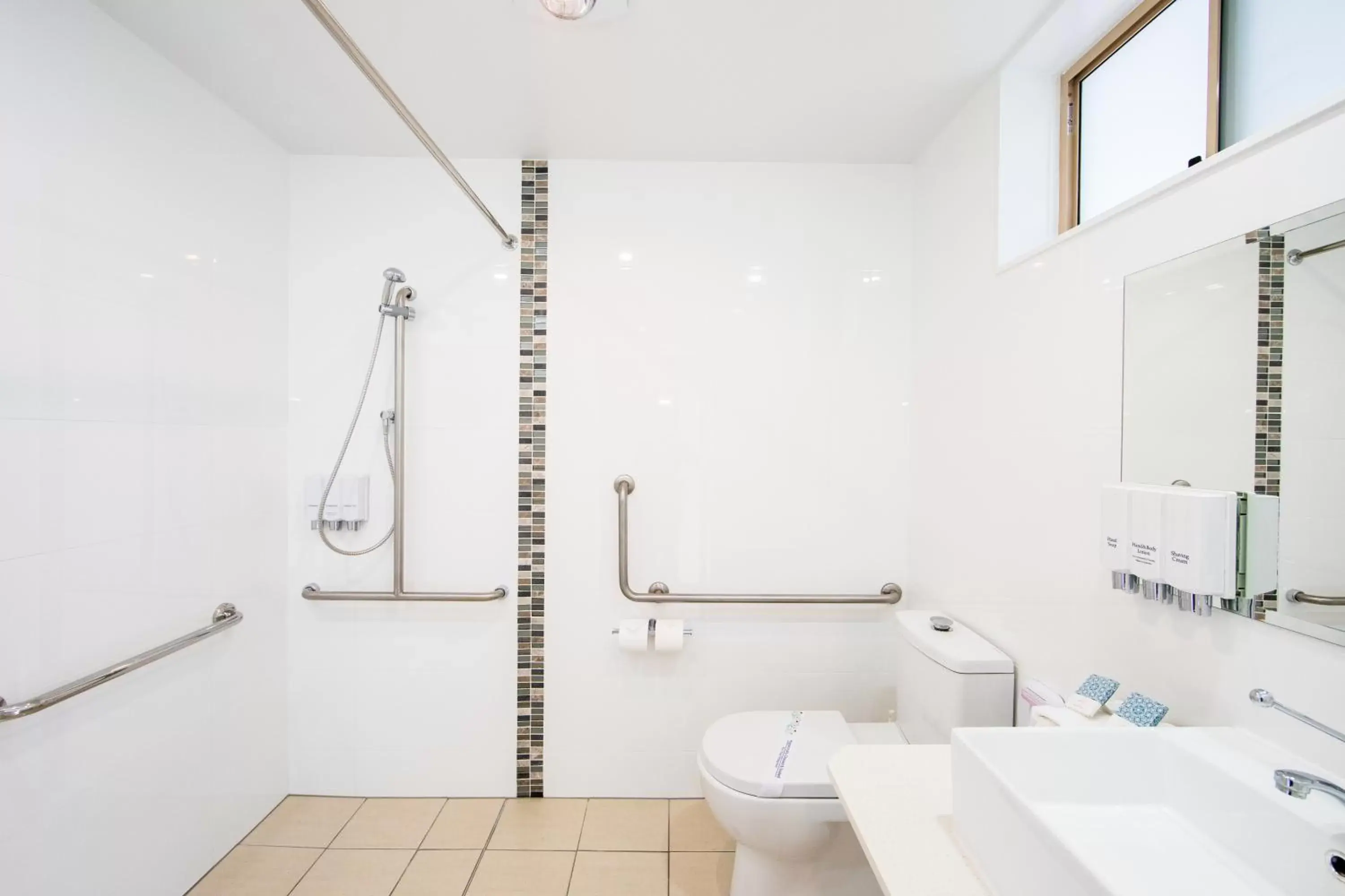 Toilet, Bathroom in New England Motor Lodge