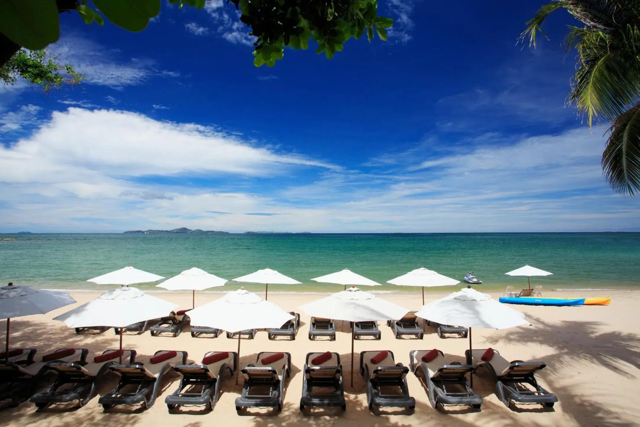 Beach in Centara Grand Mirage Beach Resort Pattaya - SHA Extra Plus