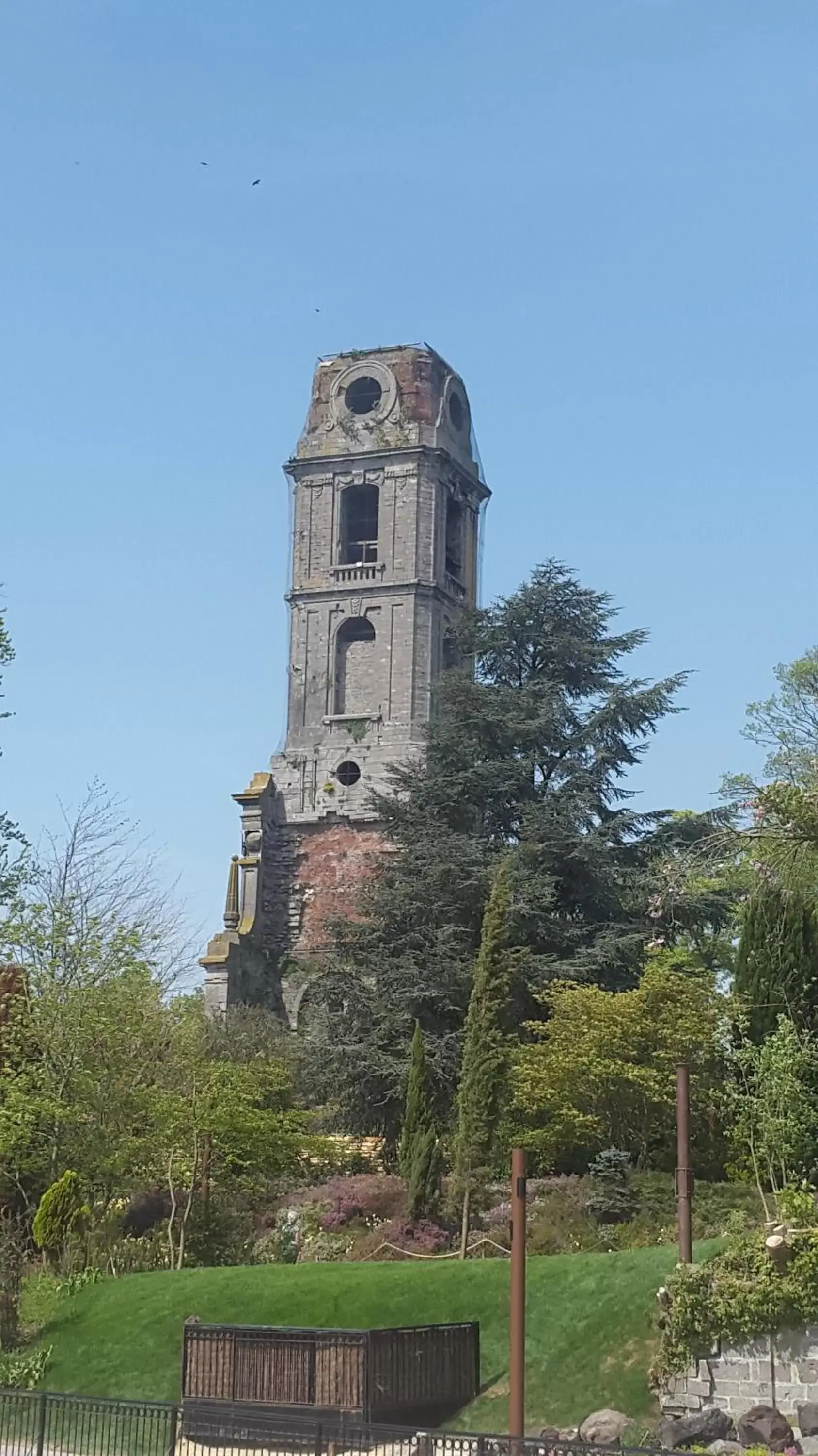 Nearby landmark, Property Building in ibis Mons Centre Gare