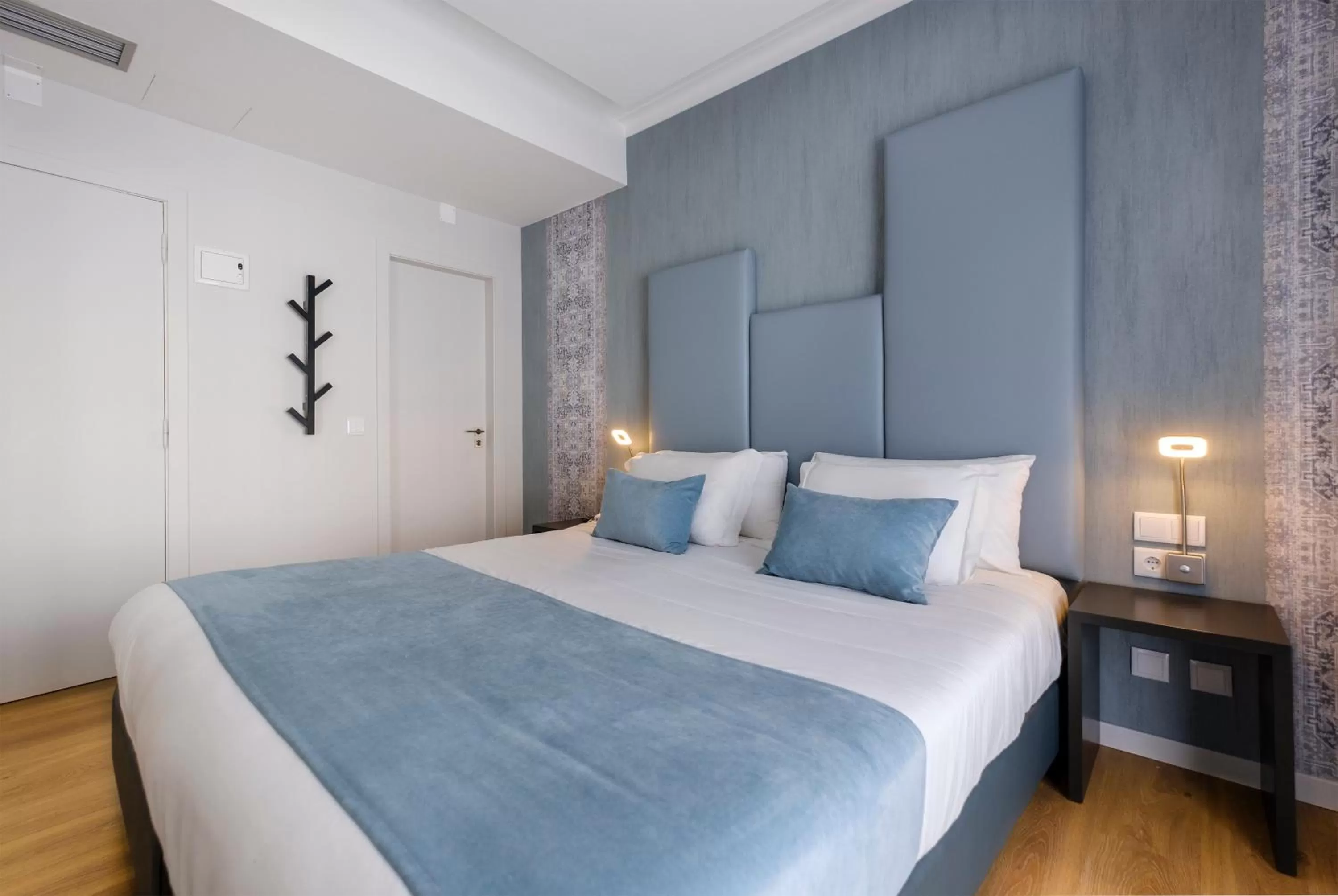 Photo of the whole room, Bed in Hotel Rosa Mística by Umbral